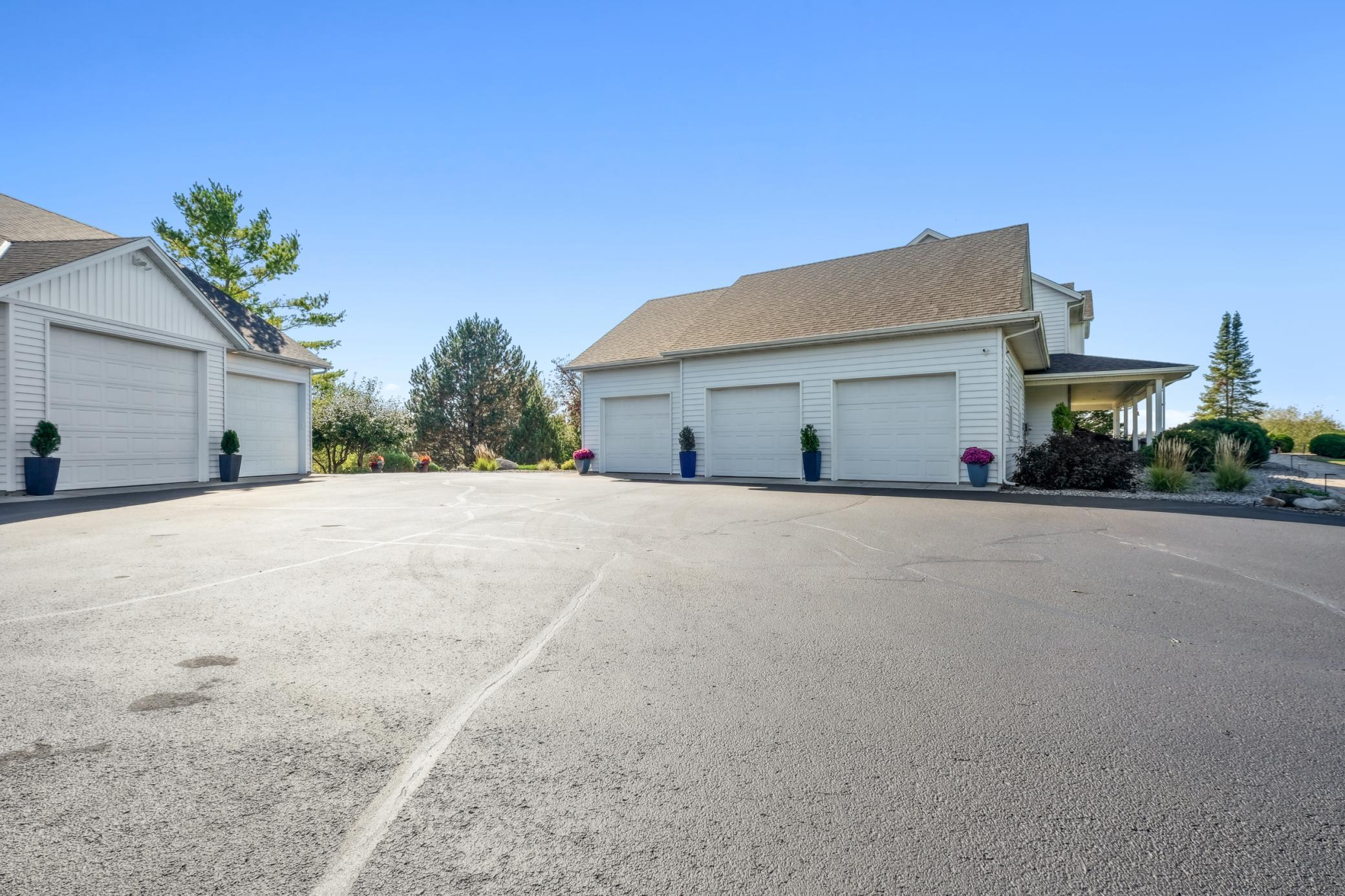 View of Residential at 9520 Scott Street, Greenfield MN 55373, Greenfield (13 of 54) - Mike Wilen | Minnesota Team Real Estate