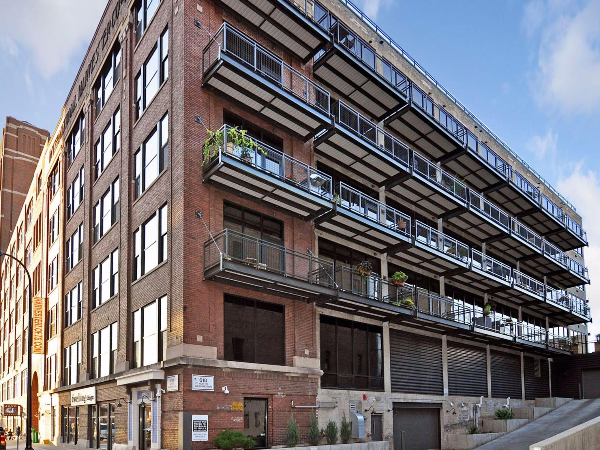 View of Residential at 618 Washington Avenue #301, Minneapolis MN 55401, Minneapolis (36 of 37) - Mike Wilen | Minnesota Team Real Estate