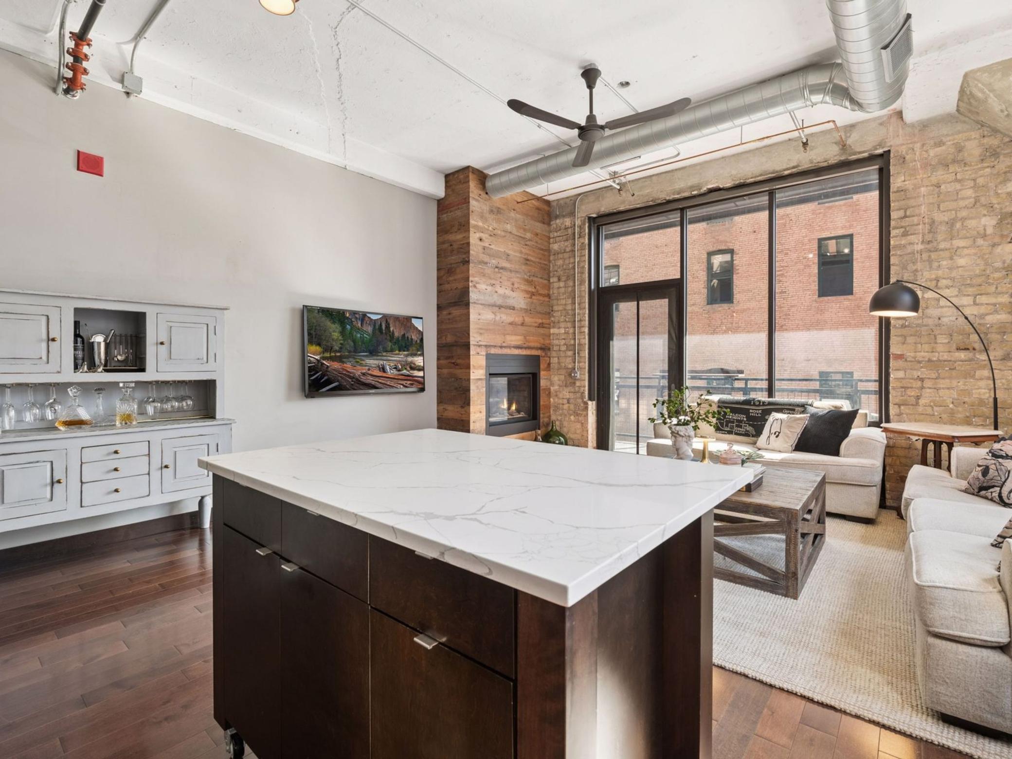 View of Residential at 618 Washington Avenue #301, Minneapolis MN 55401, Minneapolis (10 of 37) - Mike Wilen | Minnesota Team Real Estate