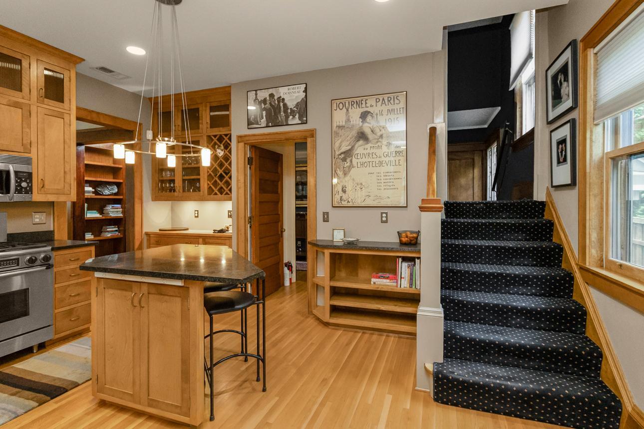 View of Residential at 1825 Summit Avenue, Saint Paul MN 55105, Saint Paul (33 of 63) - Mike Wilen | Minnesota Team Real Estate