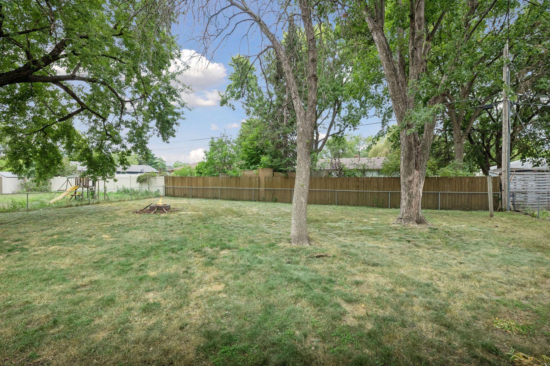 View of Residential at 3013 63rd Avenue, Brooklyn Center MN 55429, Brooklyn Center (26 of 26) - Mike Wilen | Minnesota Team Real Estate