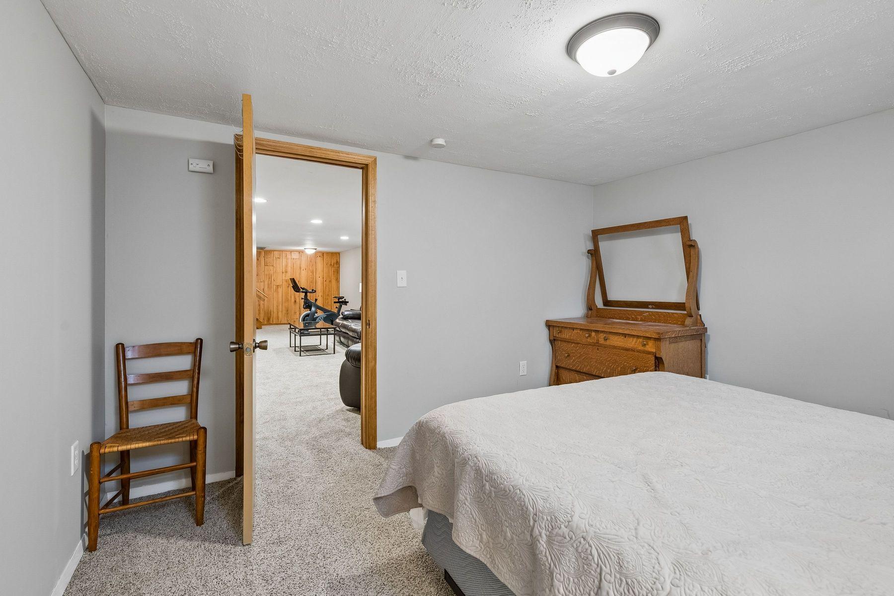 View of Residential at 3013 63rd Avenue, Brooklyn Center MN 55429, Brooklyn Center (21 of 26) - Mike Wilen | Minnesota Team Real Estate