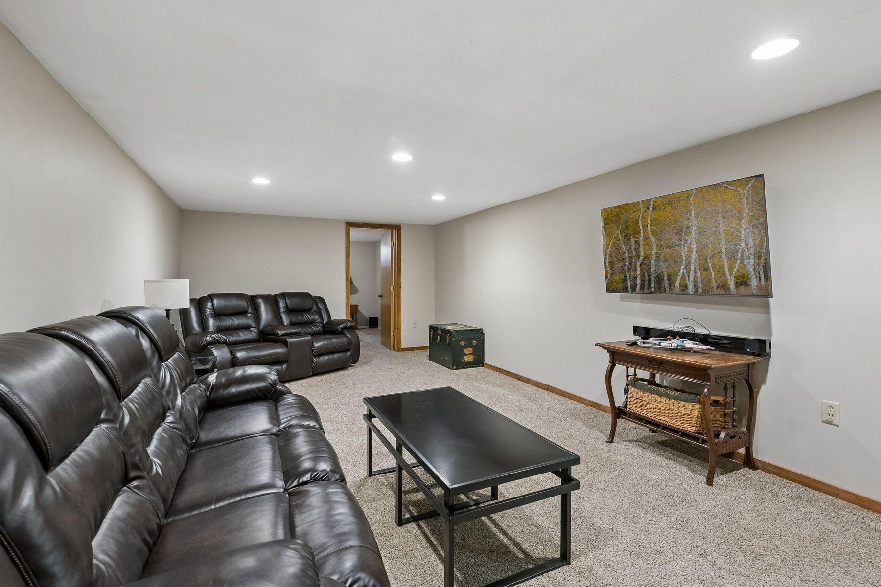 View of Residential at 3013 63rd Avenue, Brooklyn Center MN 55429, Brooklyn Center (19 of 26) - Mike Wilen | Minnesota Team Real Estate