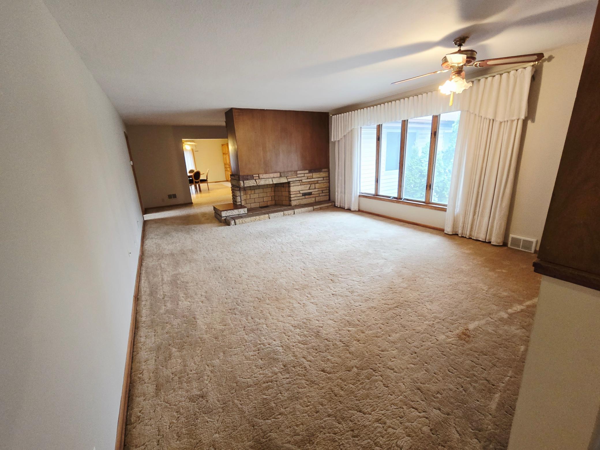View of Residential at 2100 Wentworth Avenue, South Saint Paul MN 55075, South Saint Paul (19 of 45) - Mike Wilen | Minnesota Team Real Estate