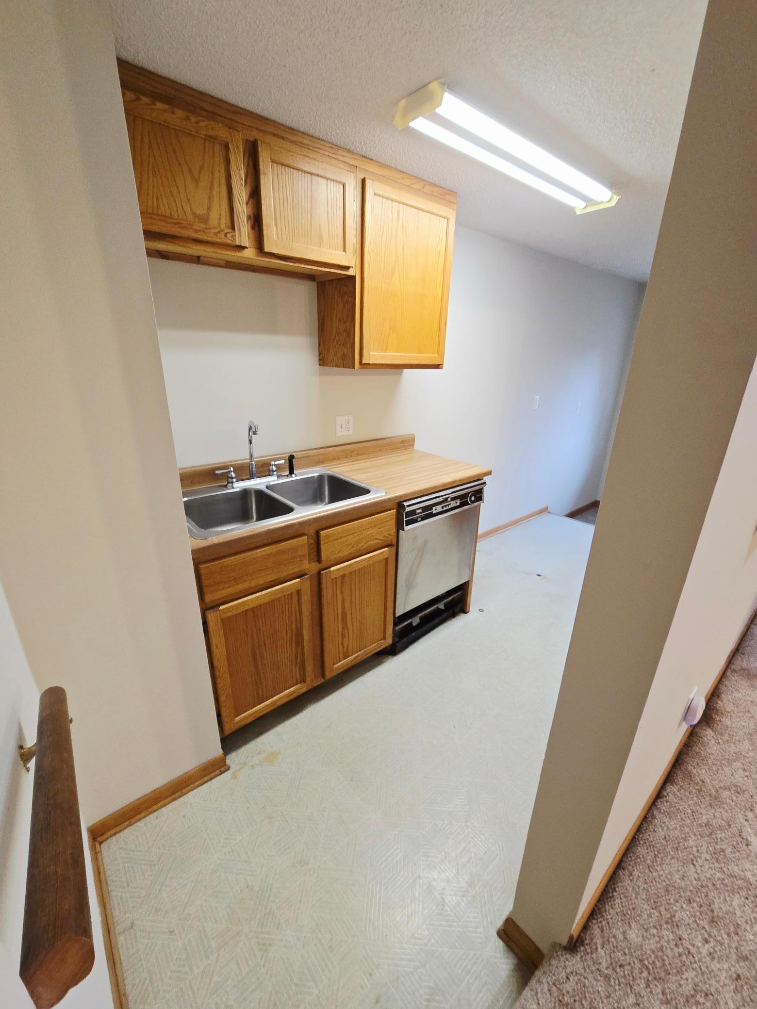 View of Residential at 2100 Wentworth Avenue, South Saint Paul MN 55075, South Saint Paul (23 of 45) - Mike Wilen | Minnesota Team Real Estate