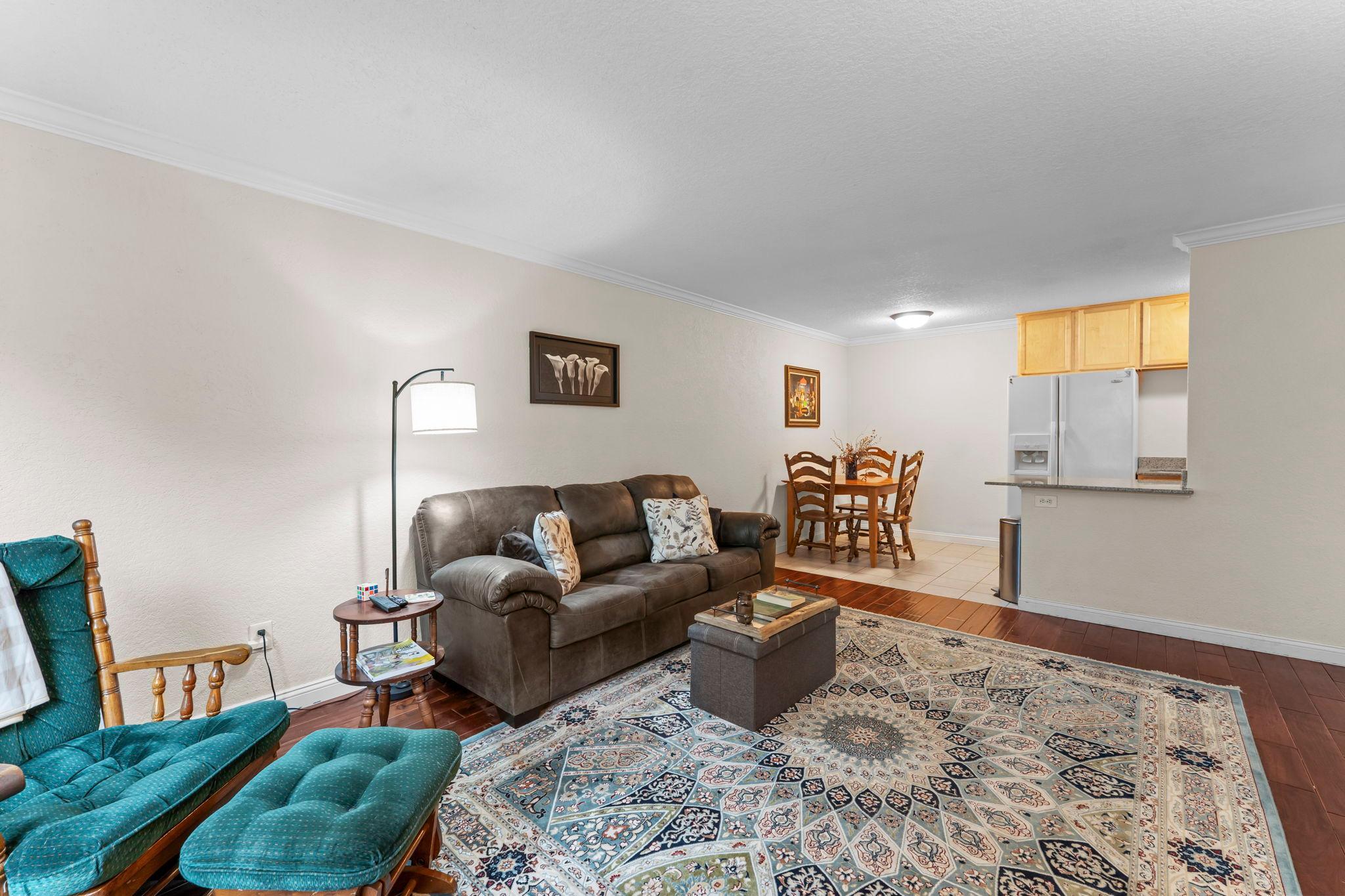 View of Residential at 3120 Hennepin Avenue #106, Minneapolis MN 55408, Minneapolis (5 of 17) - Mike Wilen | Minnesota Team Real Estate