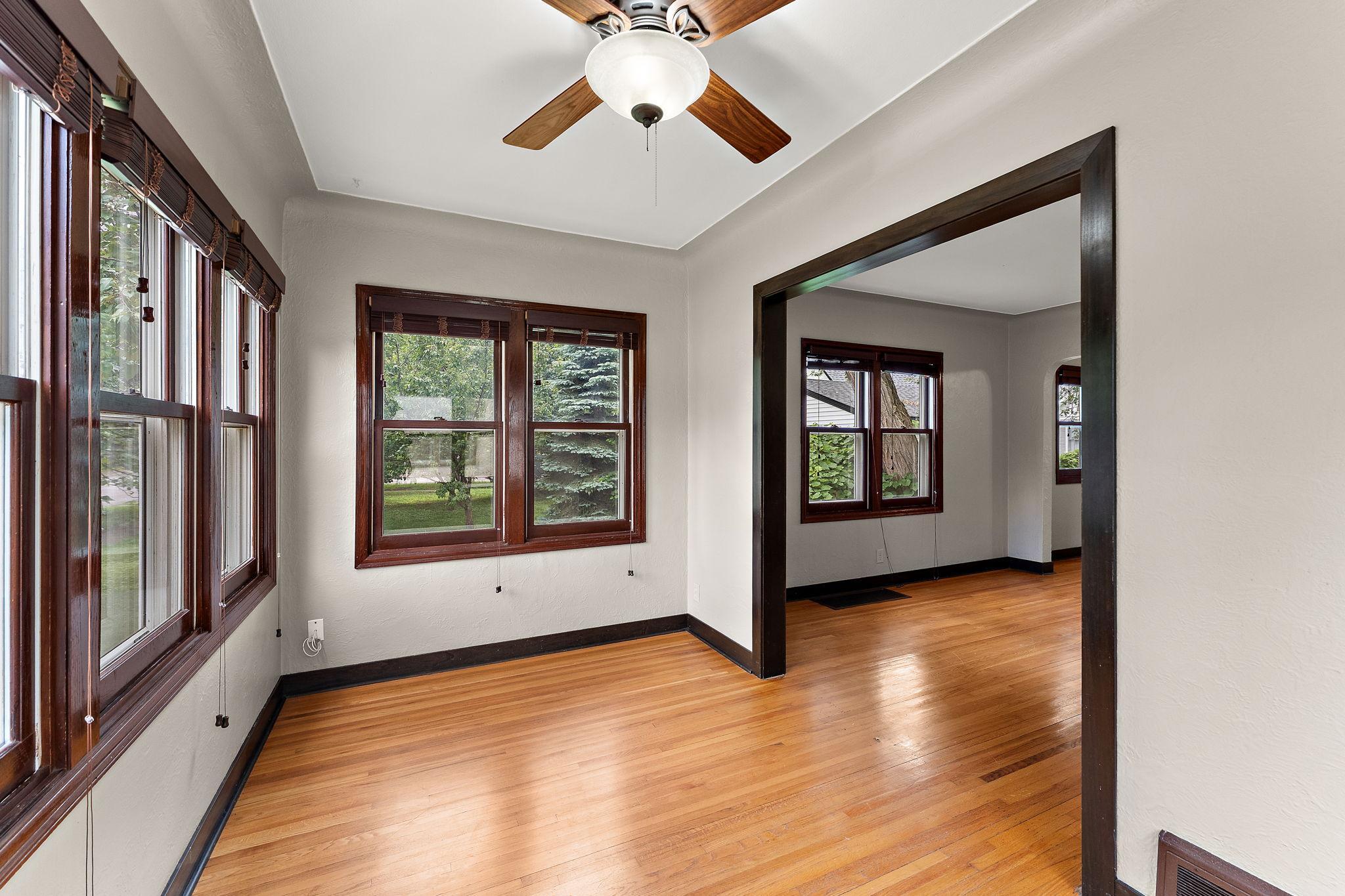 View of Residential Income at 551 Pascal Street, Saint Paul MN 55104, Saint Paul (12 of 37) - Mike Wilen | Minnesota Team Real Estate