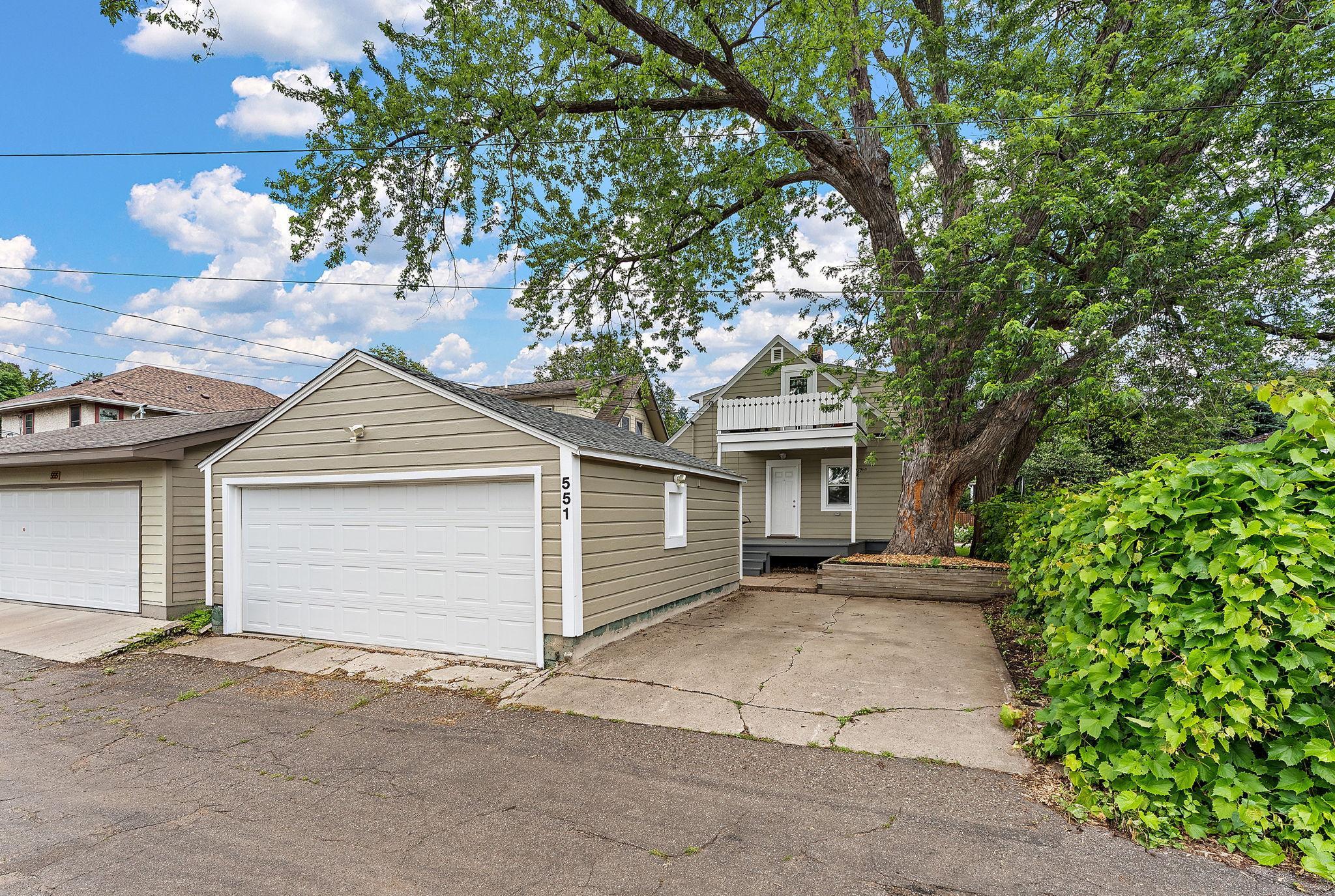 View of Residential Income at 551 Pascal Street, Saint Paul MN 55104, Saint Paul (4 of 37) - Mike Wilen | Minnesota Team Real Estate