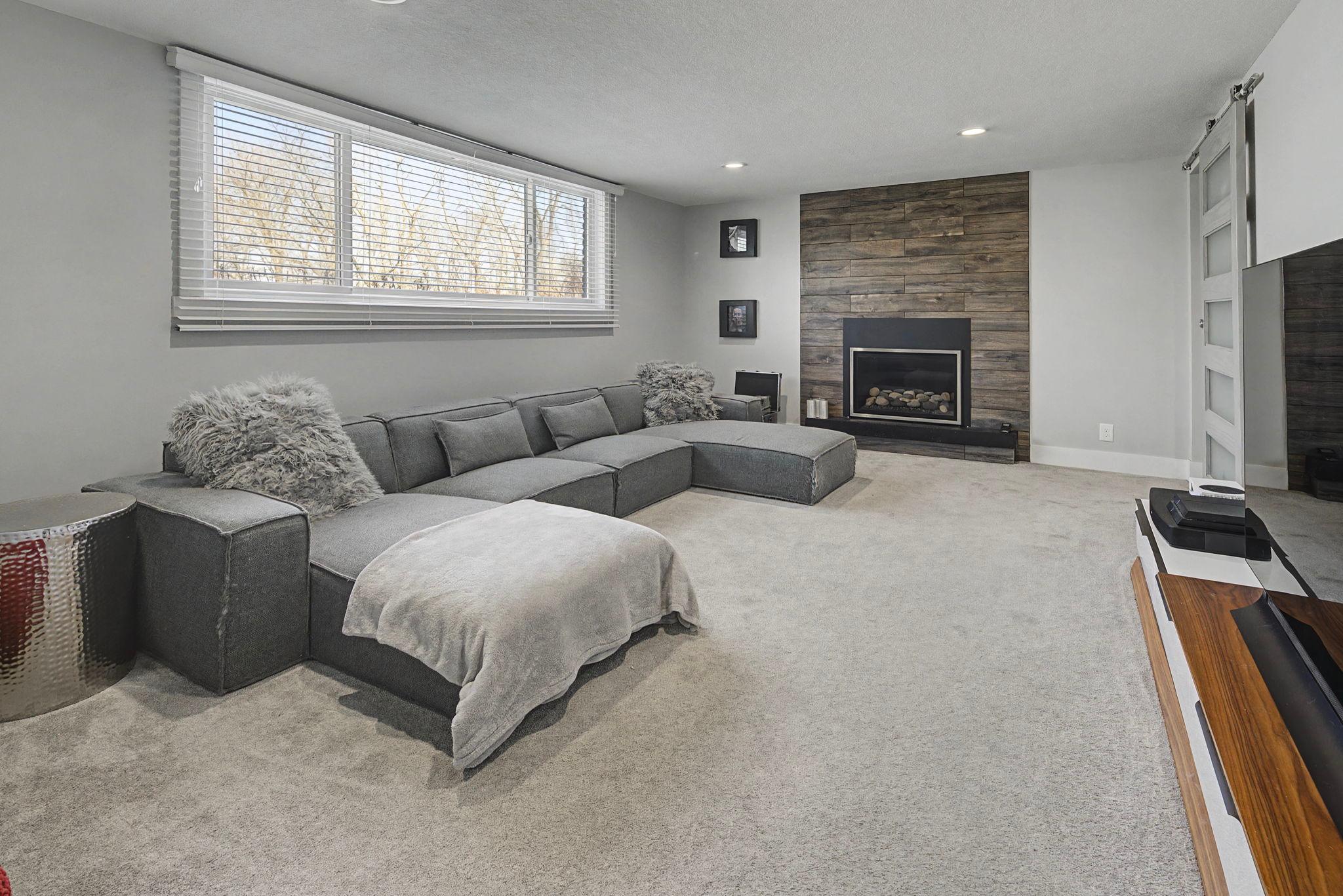 View of Residential at 6725 Valley View Road, Edina MN 55439, Edina (29 of 40) - Mike Wilen | Minnesota Team Real Estate