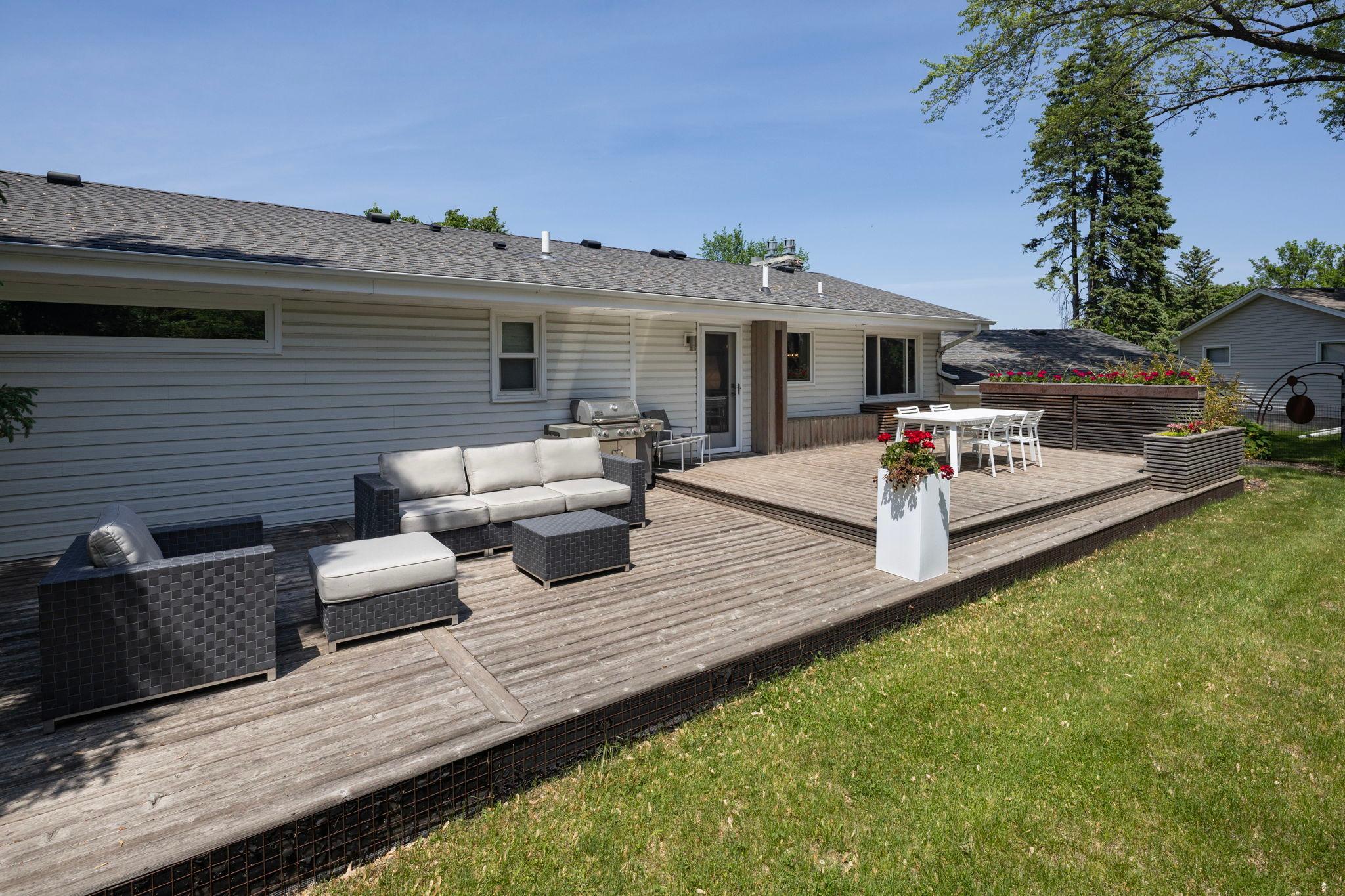 View of Residential at 6725 Valley View Road, Edina MN 55439, Edina (16 of 40) - Mike Wilen | Minnesota Team Real Estate