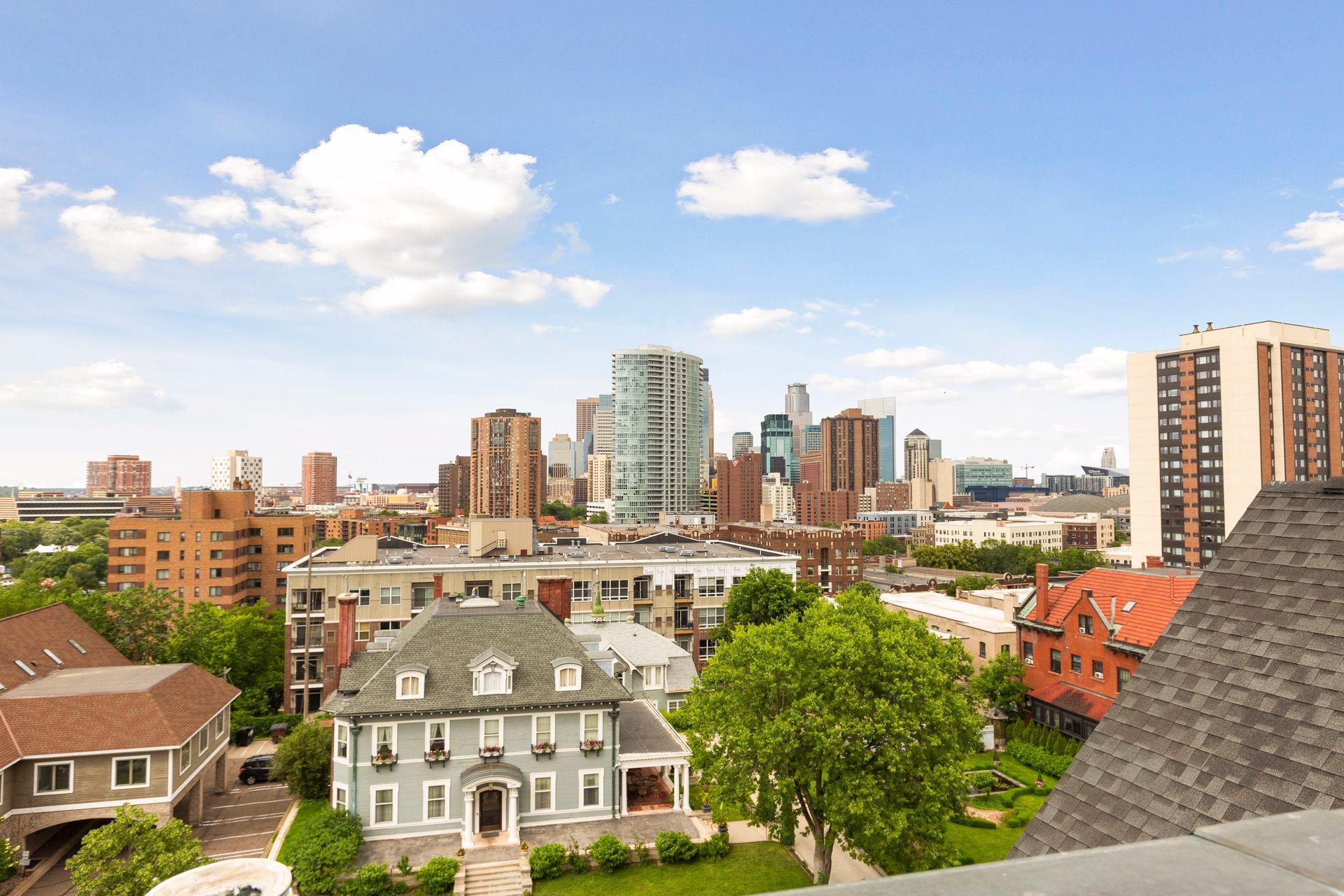 View of Residential at 301 Clifton Avenue #1H, Minneapolis MN 55403, Minneapolis (29 of 35) - Mike Wilen | Minnesota Team Real Estate