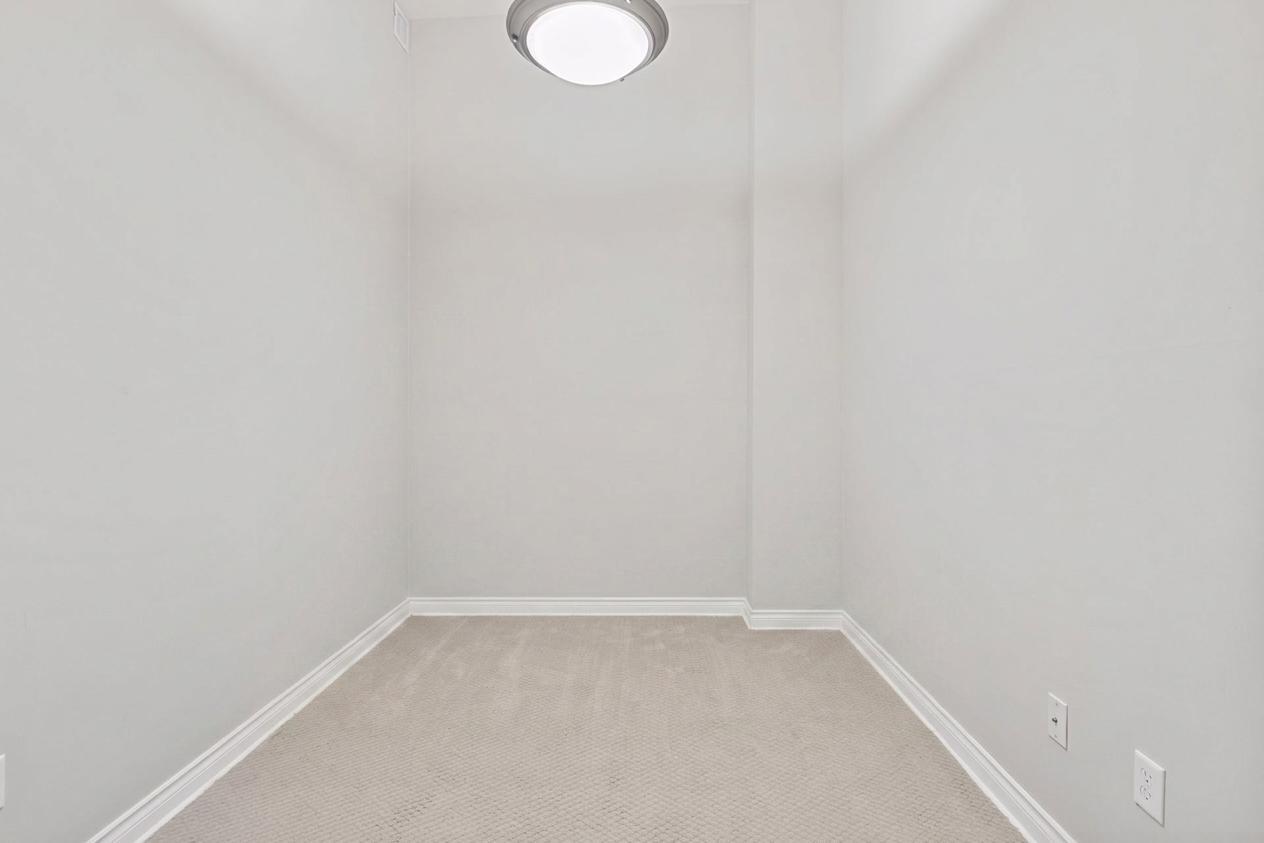 View of Residential at 301 Clifton Avenue #1H, Minneapolis MN 55403, Minneapolis (18 of 35) - Mike Wilen | Minnesota Team Real Estate