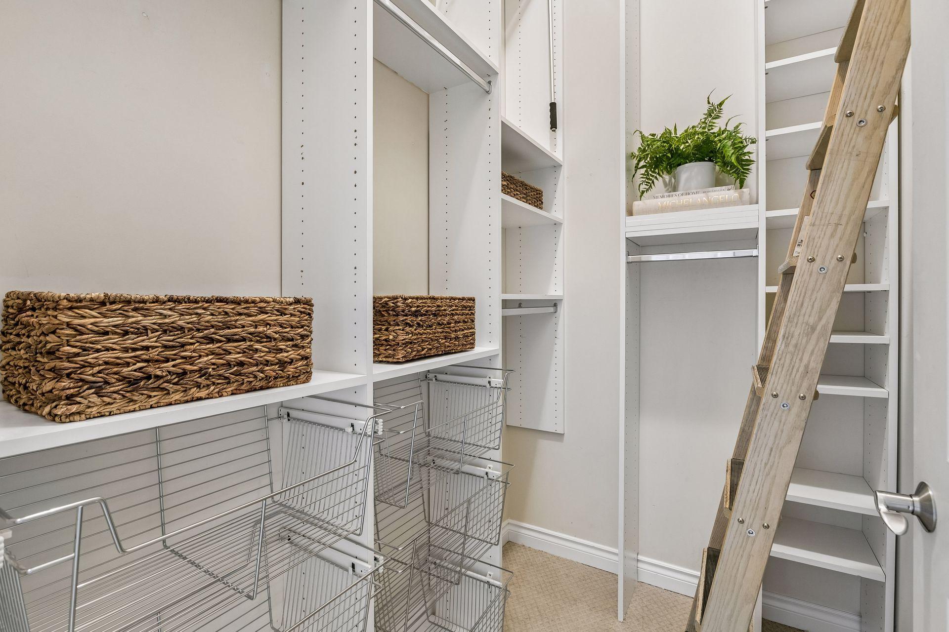 View of Residential at 301 Clifton Avenue #1H, Minneapolis MN 55403, Minneapolis (10 of 35) - Mike Wilen | Minnesota Team Real Estate