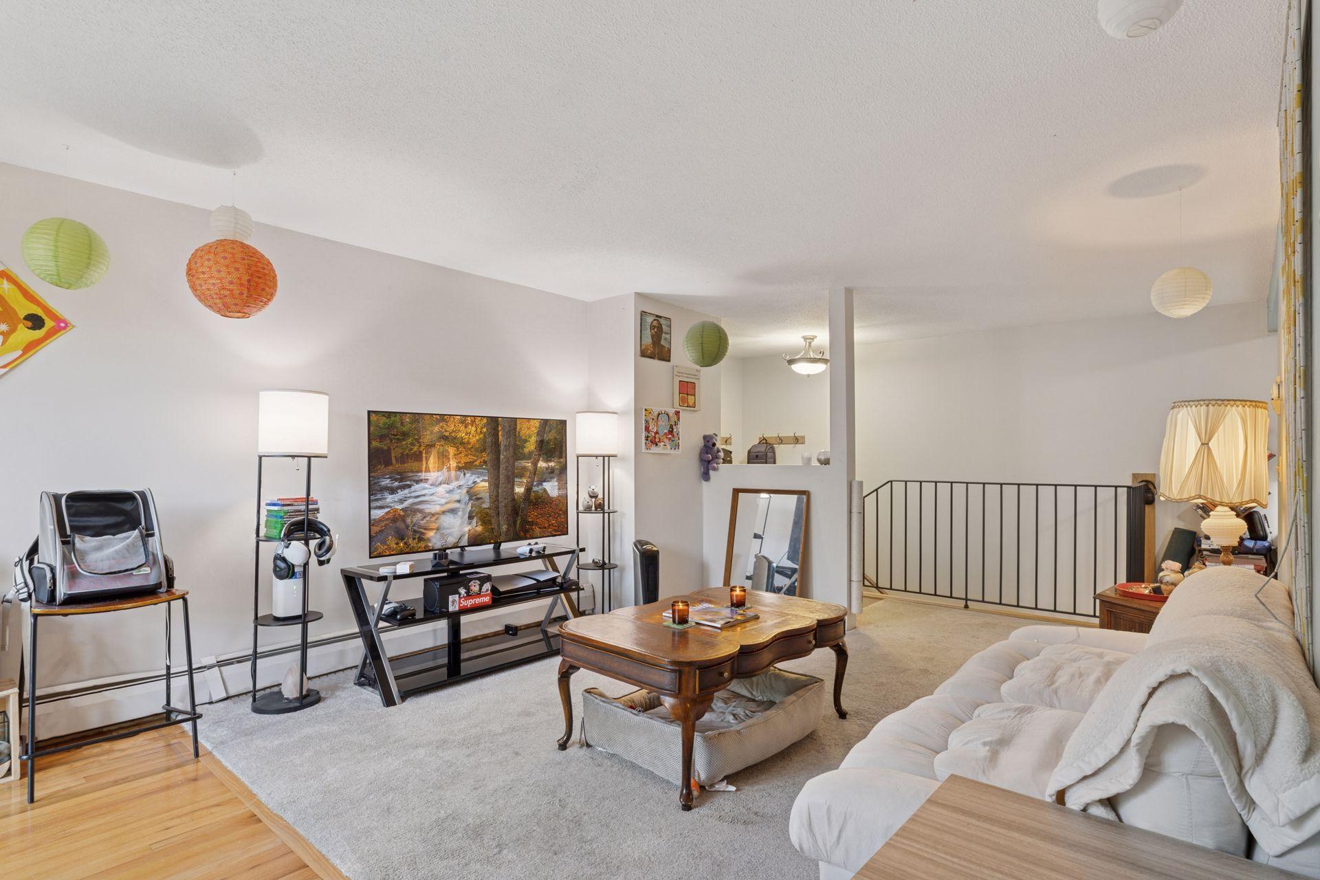 View of Residential at 1807 Elliot Avenue #4, Minneapolis MN 55404, Minneapolis (9 of 49) - Mike Wilen | Minnesota Team Real Estate