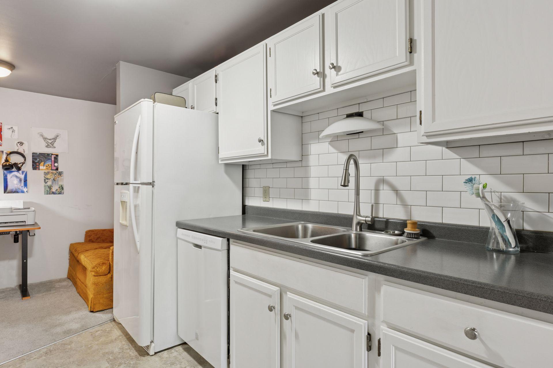View of Residential at 1807 Elliot Avenue #4, Minneapolis MN 55404, Minneapolis (13 of 49) - Mike Wilen | Minnesota Team Real Estate