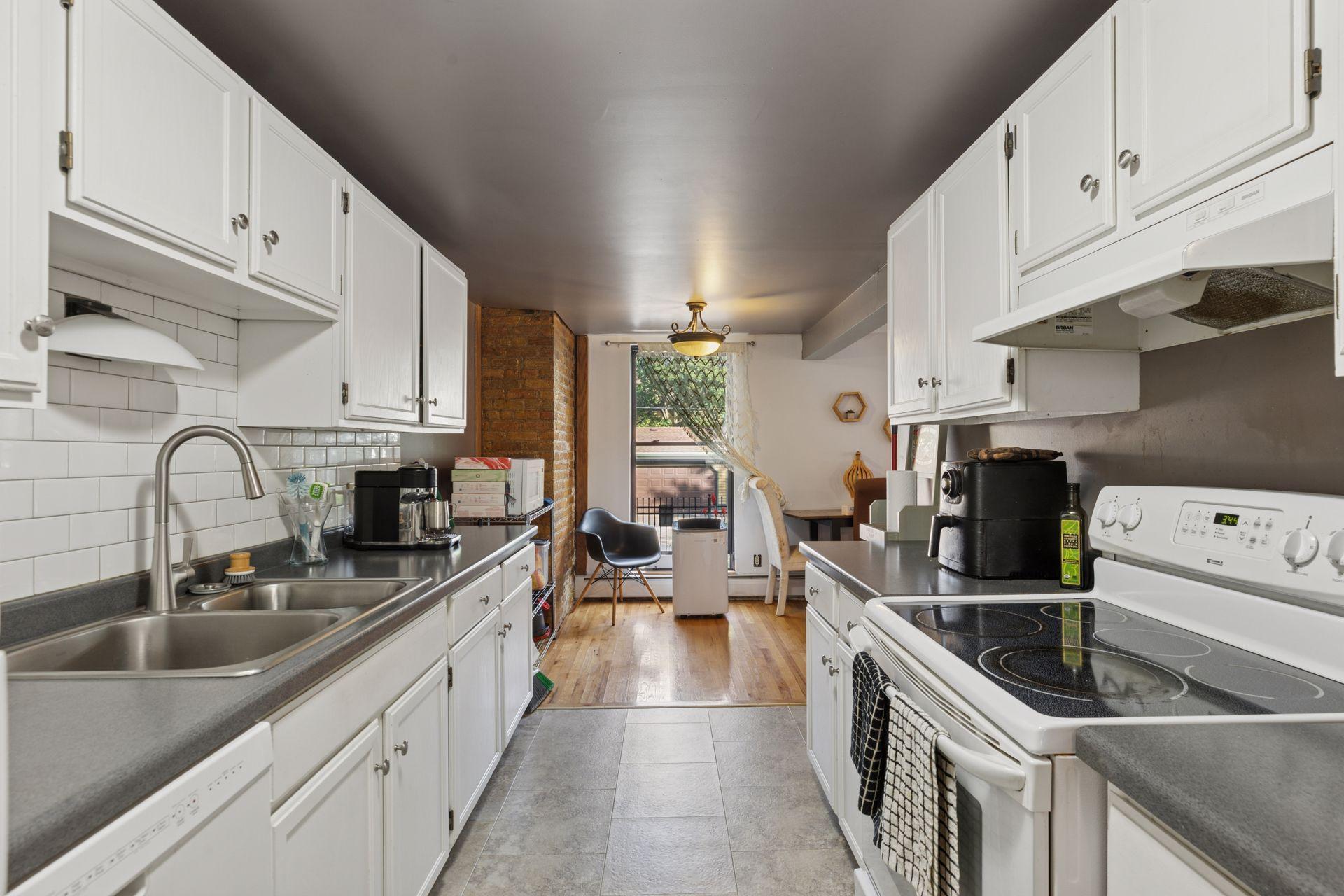 View of Residential at 1807 Elliot Avenue #4, Minneapolis MN 55404, Minneapolis (14 of 49) - Mike Wilen | Minnesota Team Real Estate