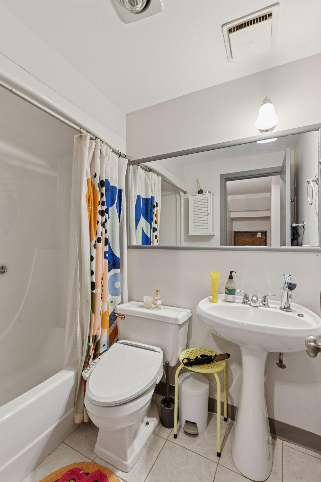 View of Residential at 1807 Elliot Avenue #4, Minneapolis MN 55404, Minneapolis (18 of 49) - Mike Wilen | Minnesota Team Real Estate