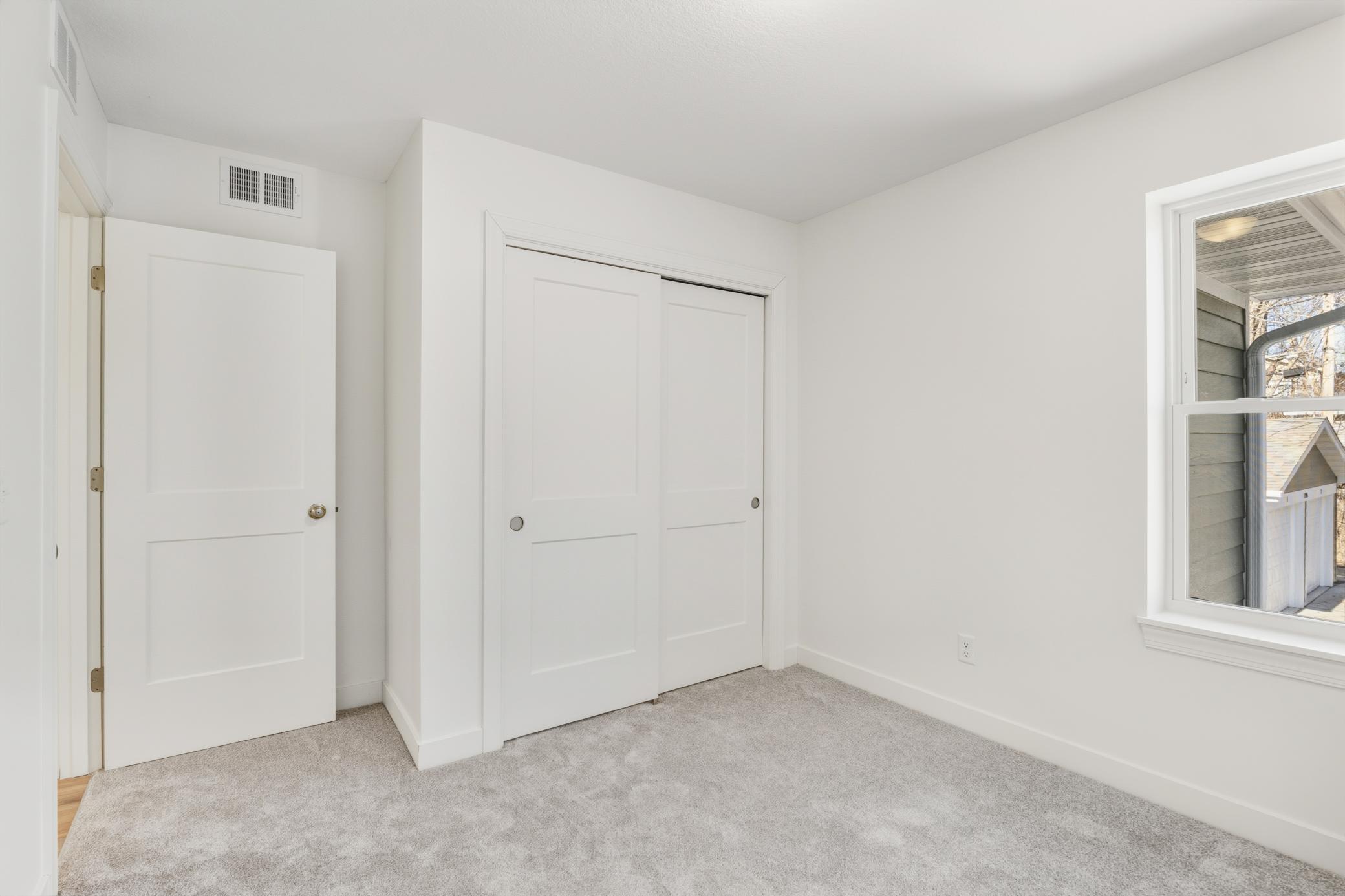 View of Residential Income at 1195 Bush Avenue, Saint Paul MN 55106, Saint Paul (11 of 43) - Mike Wilen | Minnesota Team Real Estate