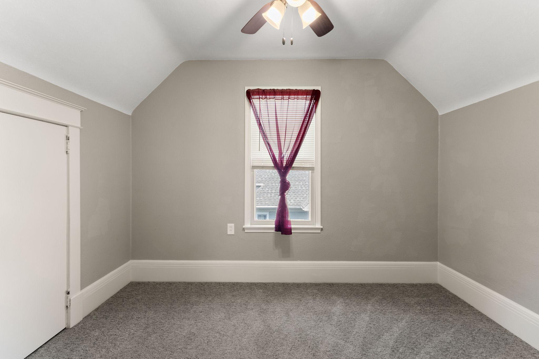 View of Residential at 1467 Charles Avenue, Saint Paul MN 55104, Saint Paul (14 of 37) - Mike Wilen | Minnesota Team Real Estate