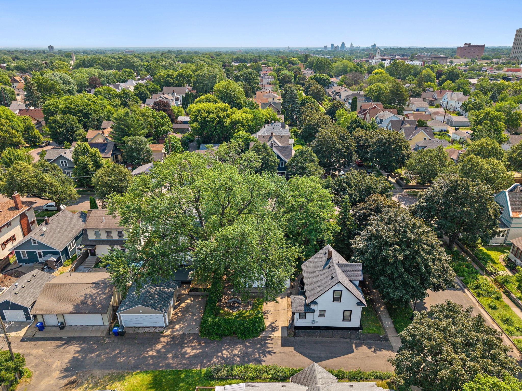 View of Residential at 1467 Charles Avenue, Saint Paul MN 55104, Saint Paul (32 of 37) - Mike Wilen | Minnesota Team Real Estate