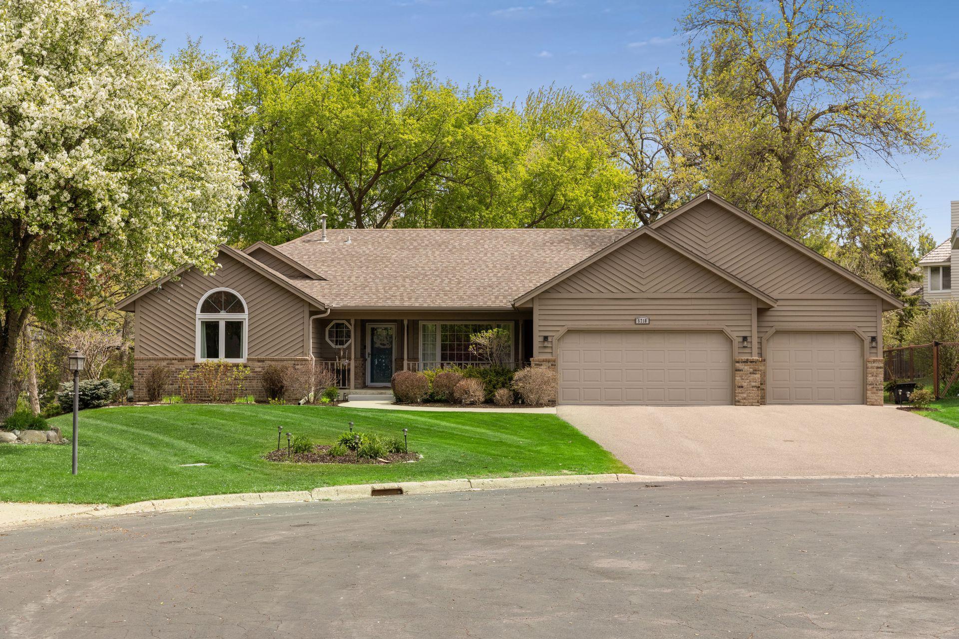 View of Residential at 5718 Auto Club Circle, Bloomington MN 55437, Bloomington - Mike Wilen | Minnesota Team Real Estate