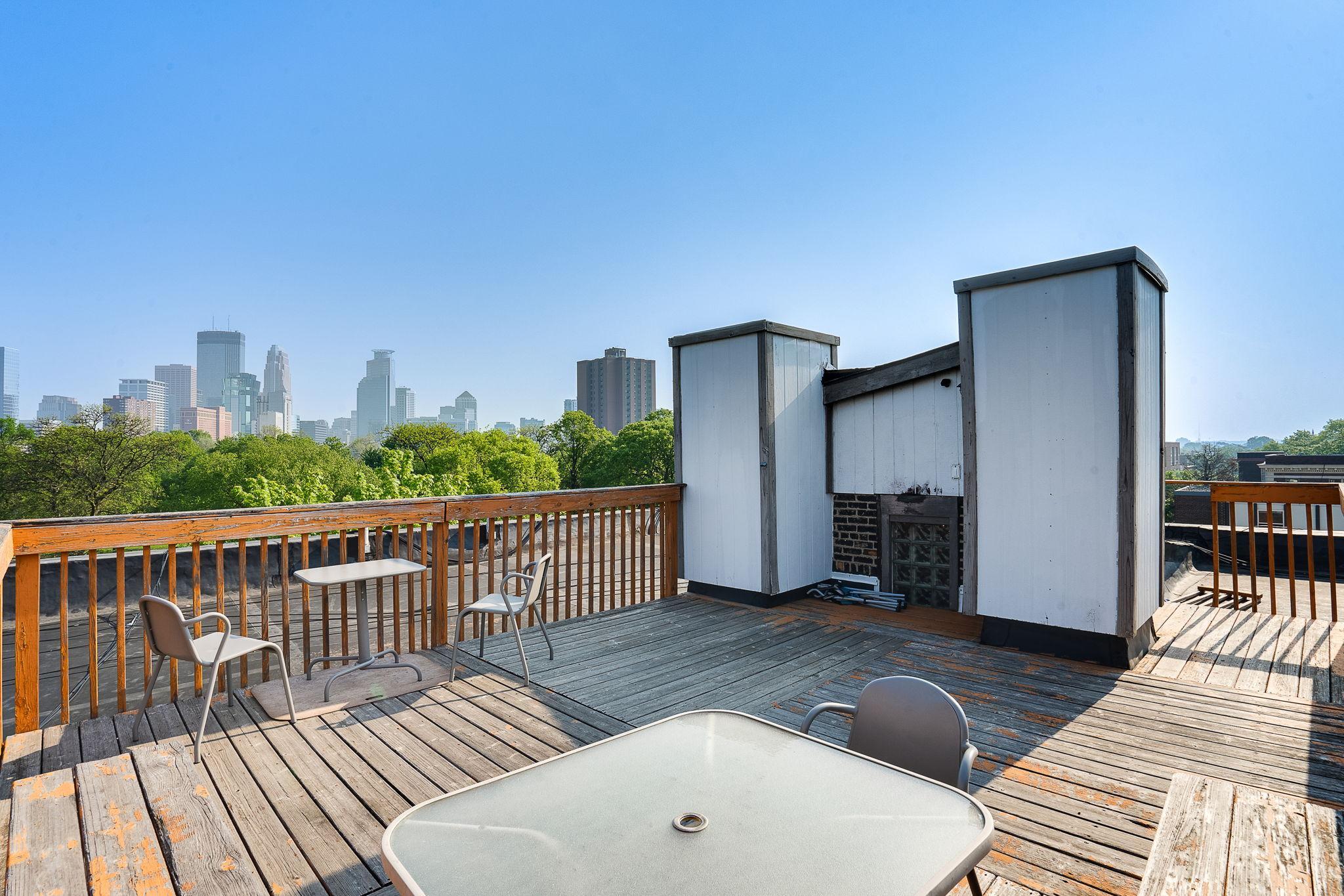 View of Residential at 1901 Stevens Avenue #303, Minneapolis MN 55403, Minneapolis (21 of 23) - Mike Wilen | Minnesota Team Real Estate