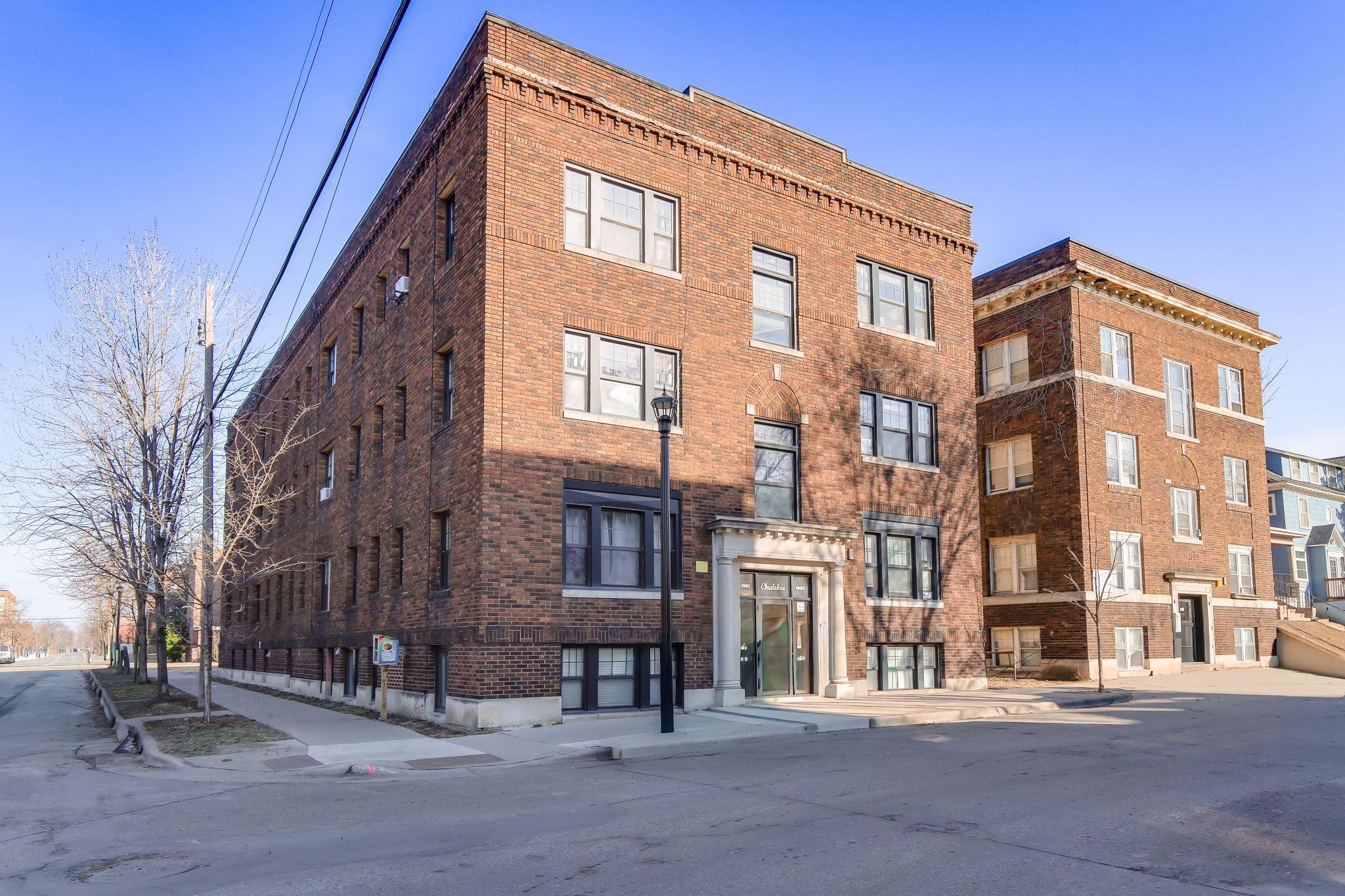 View of Residential at 1901 Stevens Avenue #303, Minneapolis MN 55403, Minneapolis (2 of 23) - Mike Wilen | Minnesota Team Real Estate