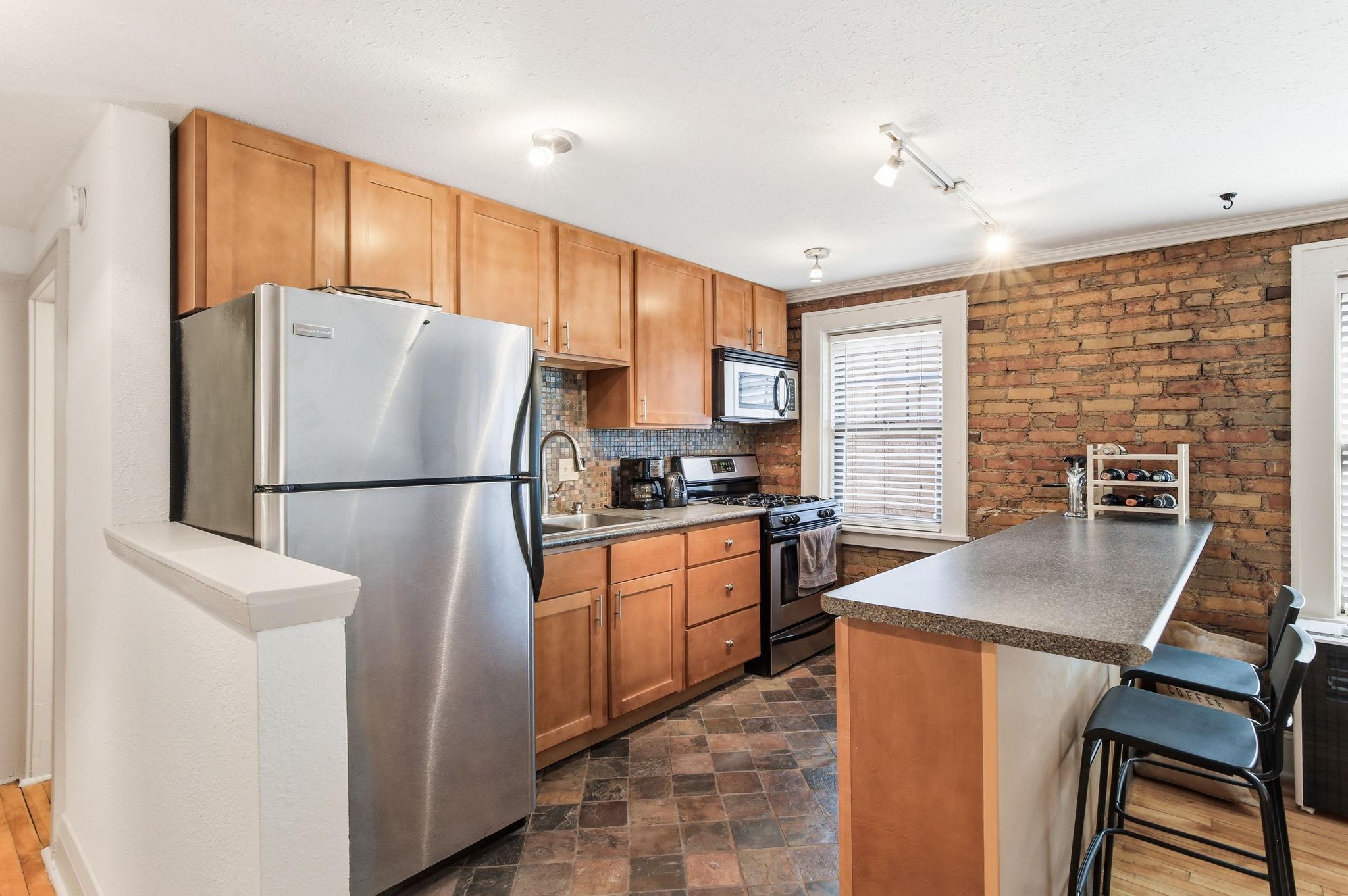 View of Residential at 1901 Stevens Avenue #303, Minneapolis MN 55403, Minneapolis (10 of 23) - Mike Wilen | Minnesota Team Real Estate