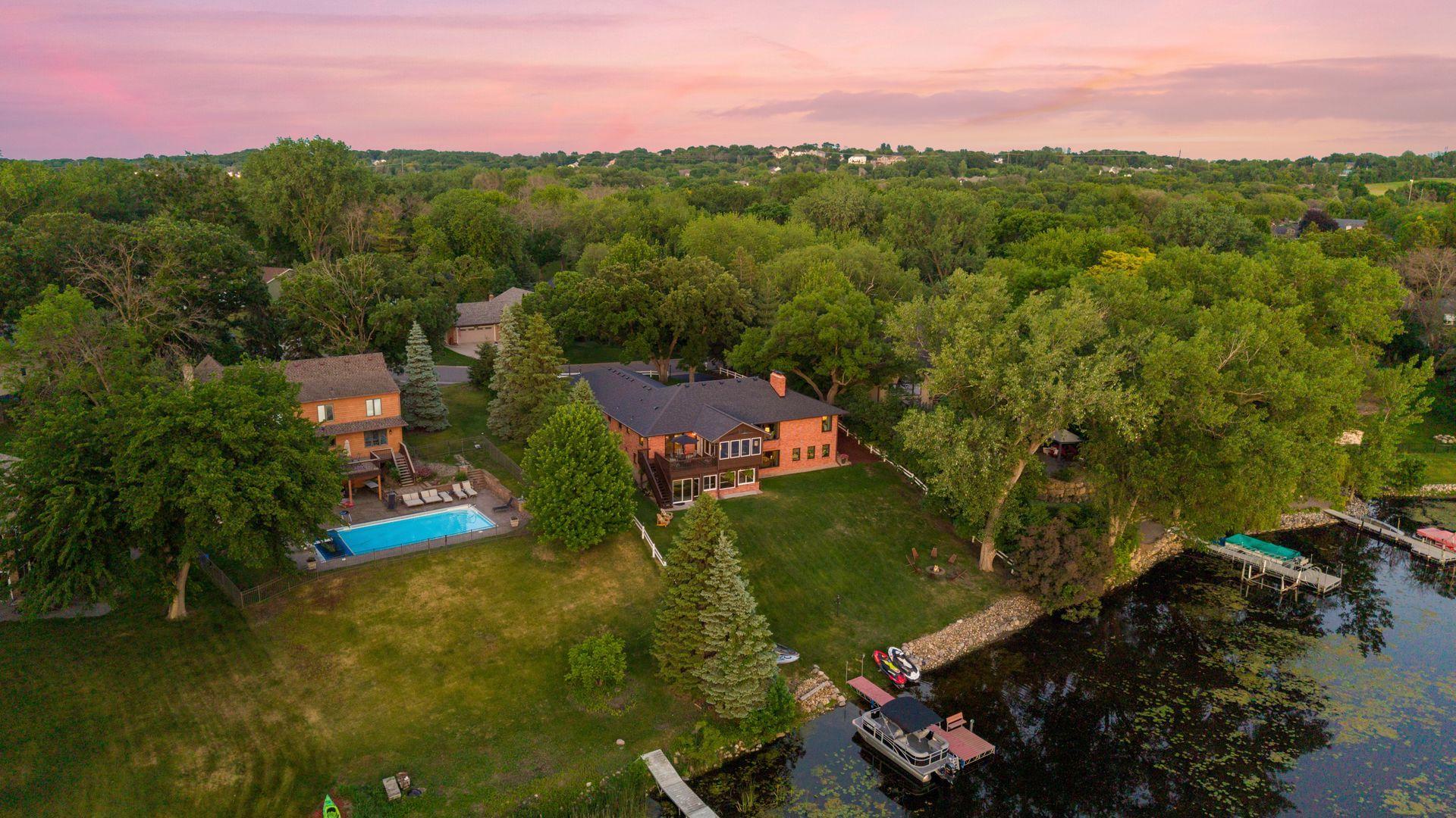 View of Residential at 15600 Logarto Lane, Burnsville MN 55306, Burnsville (138 of 147) - Mike Wilen | Minnesota Team Real Estate