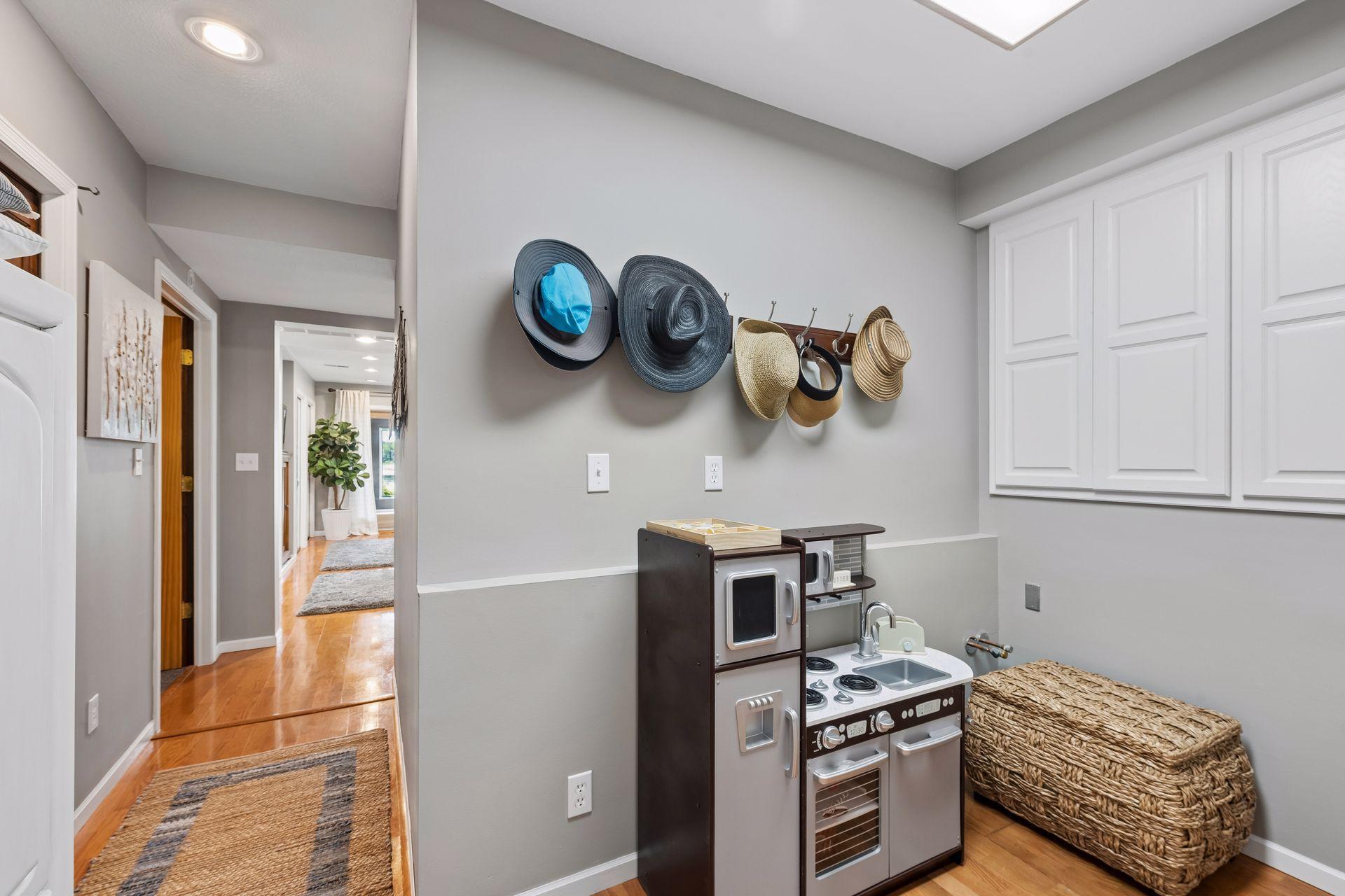 View of Residential at 15600 Logarto Lane, Burnsville MN 55306, Burnsville (121 of 147) - Mike Wilen | Minnesota Team Real Estate