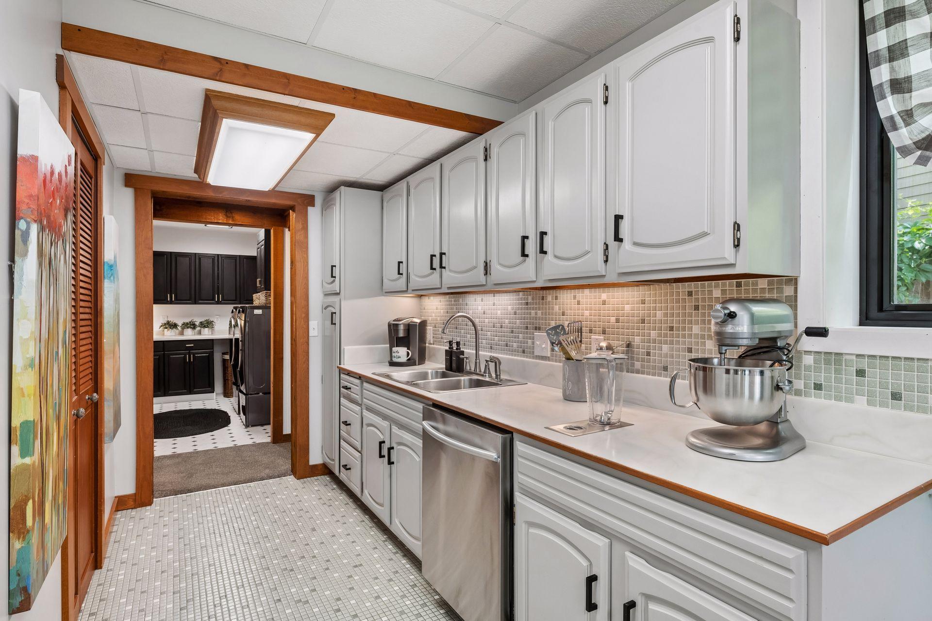 View of Residential at 15600 Logarto Lane, Burnsville MN 55306, Burnsville (109 of 147) - Mike Wilen | Minnesota Team Real Estate