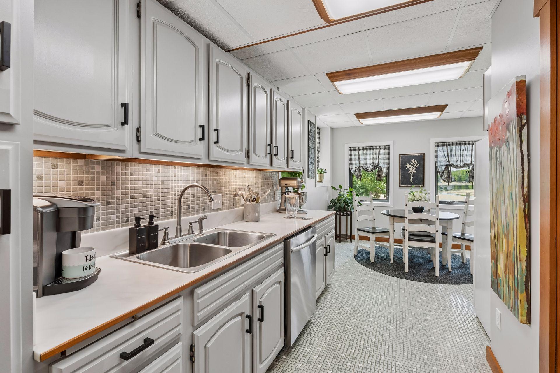 View of Residential at 15600 Logarto Lane, Burnsville MN 55306, Burnsville (101 of 147) - Mike Wilen | Minnesota Team Real Estate