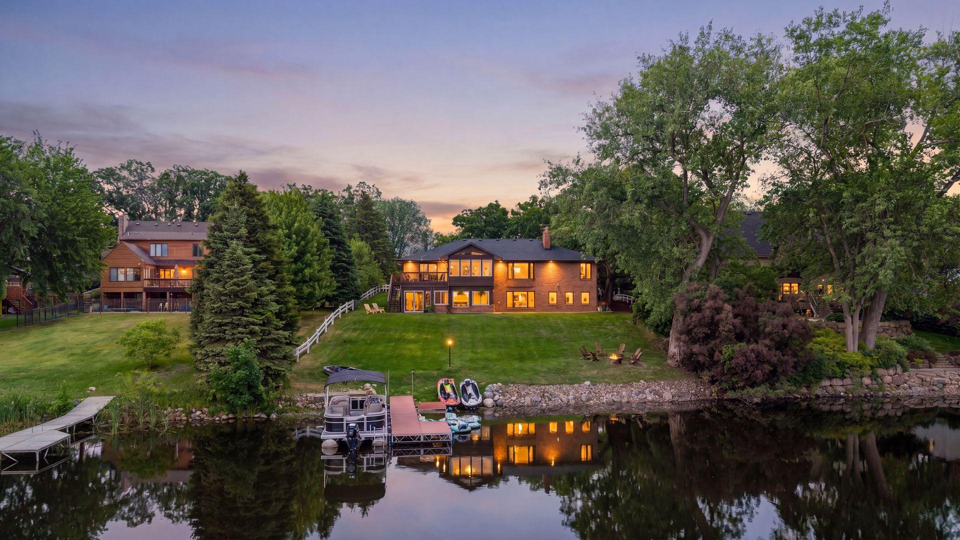 View of Residential at 15600 Logarto Lane, Burnsville MN 55306, Burnsville (7 of 147) - Mike Wilen | Minnesota Team Real Estate
