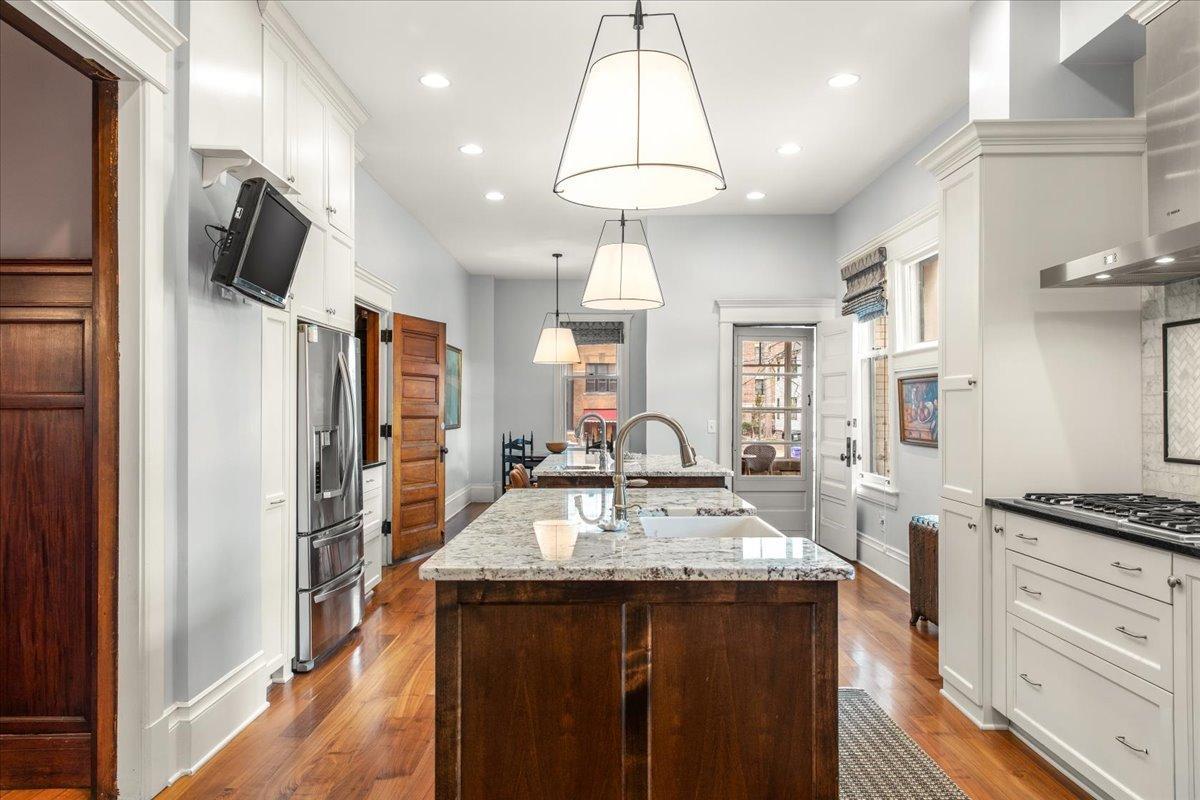 View of Residential at 341 Dayton Avenue, Saint Paul MN 55102, Saint Paul (29 of 74) - Mike Wilen | Minnesota Team Real Estate