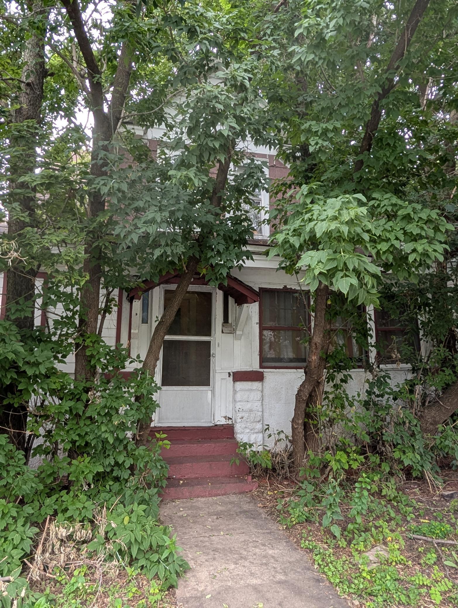 View of Residential at 3321 Hennepin Avenue, Minneapolis MN 55408, Minneapolis (2 of 3) - Mike Wilen | Minnesota Team Real Estate