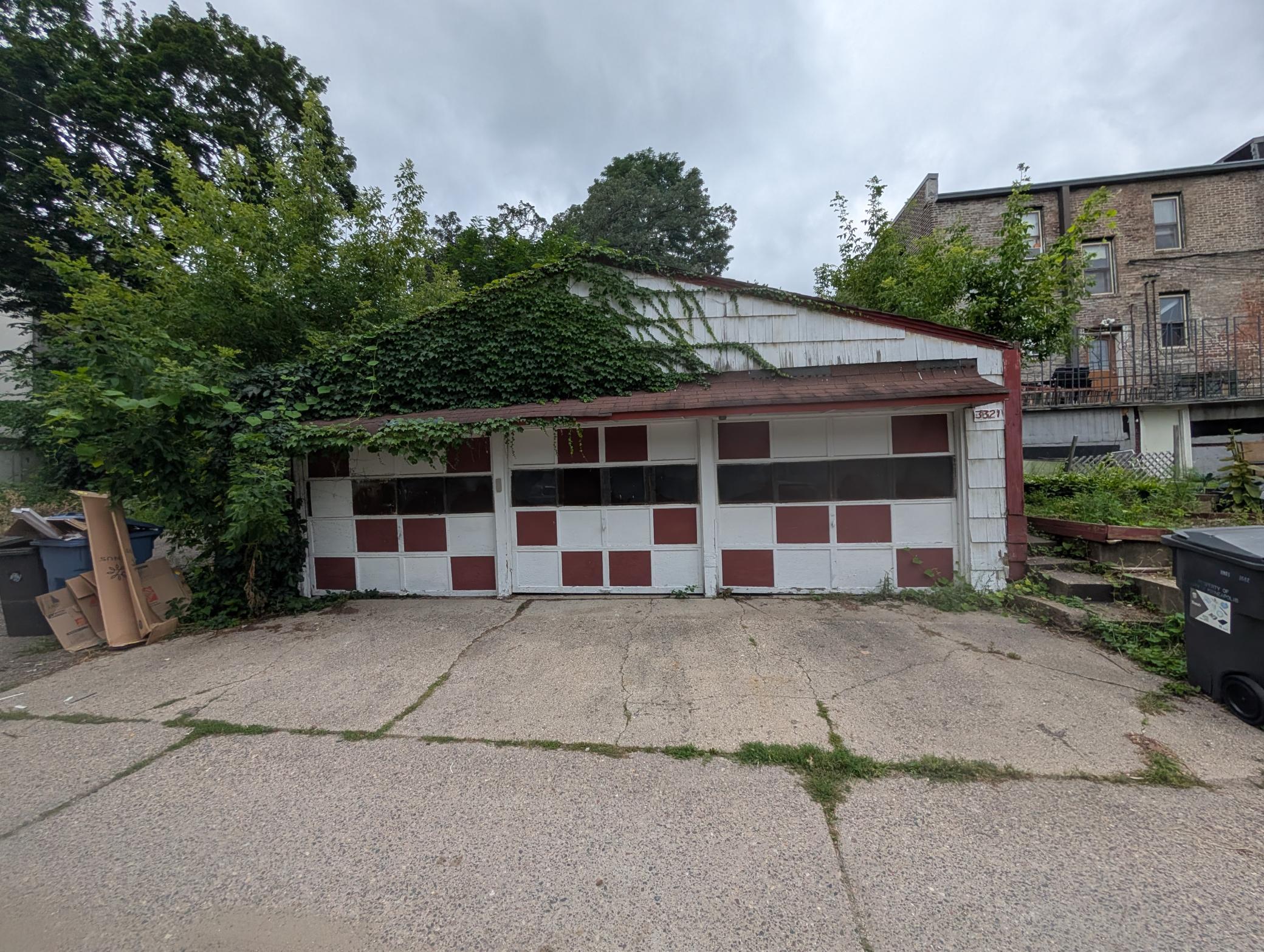 View of Residential at 3321 Hennepin Avenue, Minneapolis MN 55408, Minneapolis (3 of 3) - Mike Wilen | Minnesota Team Real Estate
