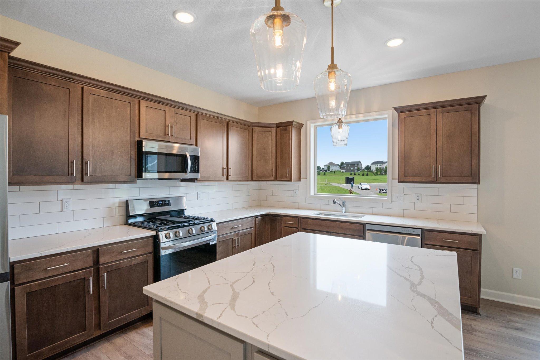 View of Residential at 8082 180th Street, Lakeville MN 55044, Lakeville (4 of 19) - Mike Wilen | Minnesota Team Real Estate