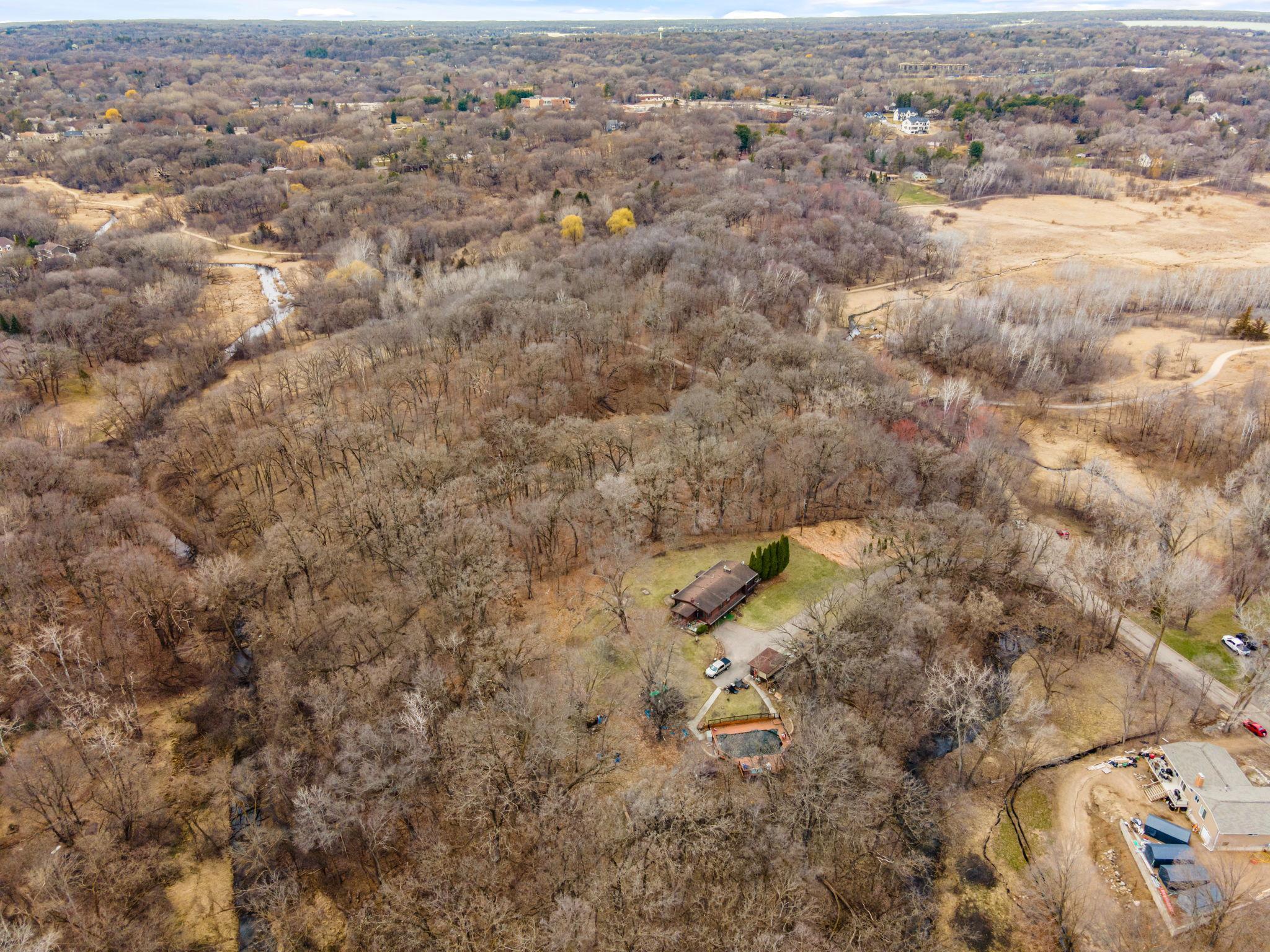 View of Residential at 17125 Stodola Road, Minnetonka MN 55345, Minnetonka (25 of 28) - Mike Wilen | Minnesota Team Real Estate