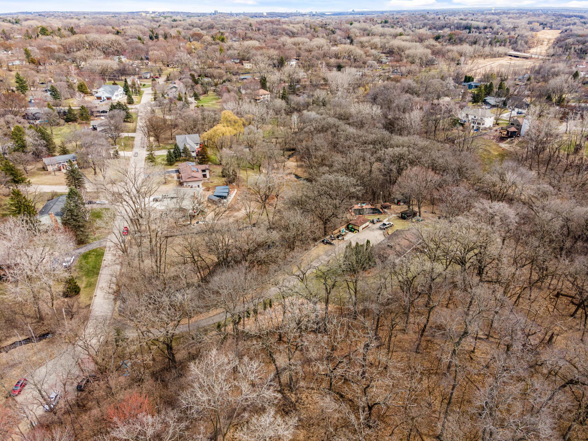 View of Residential at 17125 Stodola Road, Minnetonka MN 55345, Minnetonka (21 of 28) - Mike Wilen | Minnesota Team Real Estate