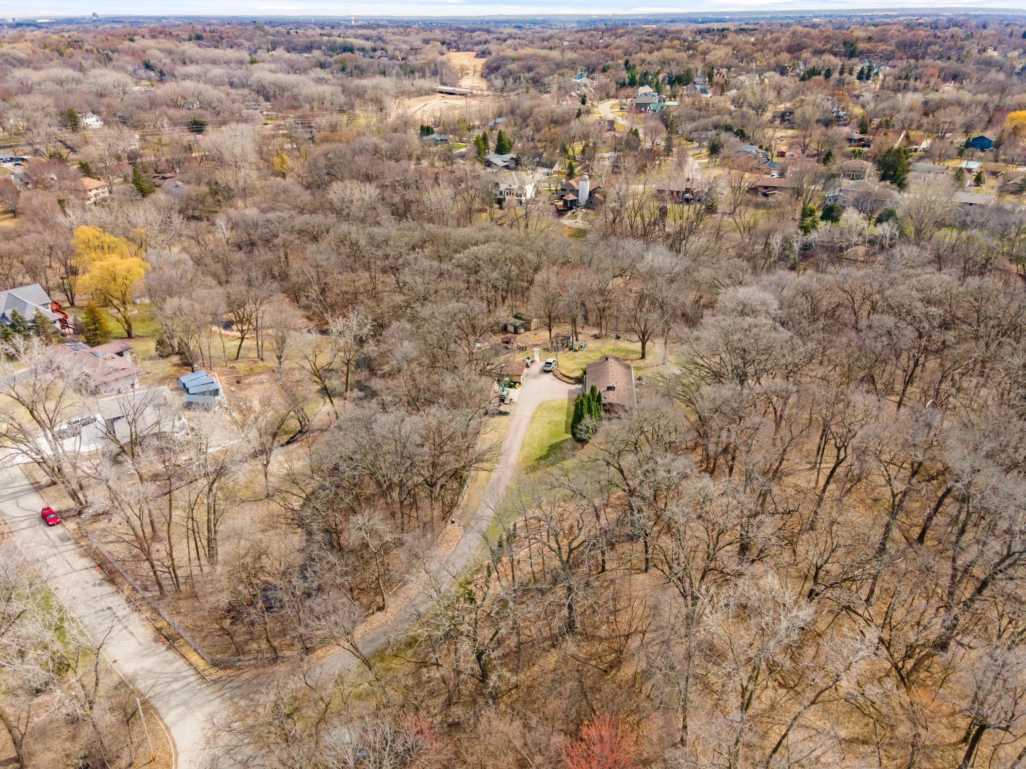 View of Residential at 17125 Stodola Road, Minnetonka MN 55345, Minnetonka (20 of 28) - Mike Wilen | Minnesota Team Real Estate