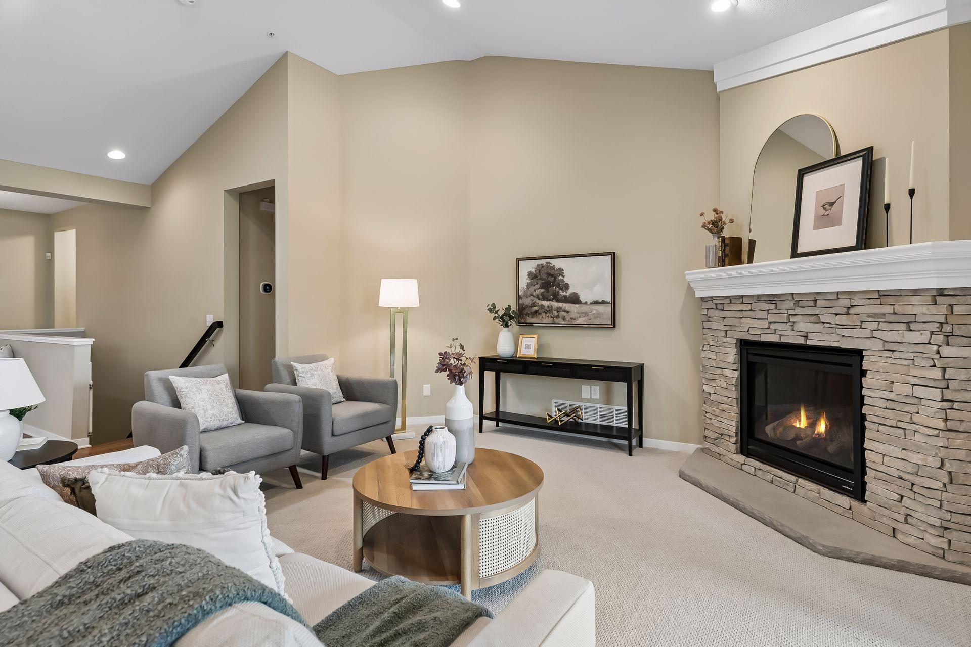 View of Residential at 10786 Lyndale Bluffs Trail, Bloomington MN 55420, Bloomington (13 of 41) - Mike Wilen | Minnesota Team Real Estate