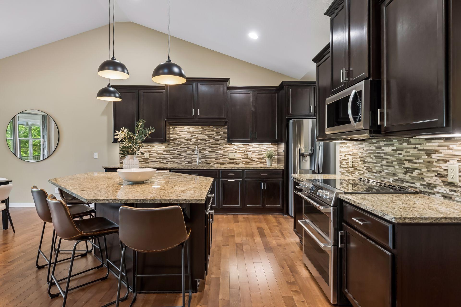 View of Residential at 10786 Lyndale Bluffs Trail, Bloomington MN 55420, Bloomington (5 of 41) - Mike Wilen | Minnesota Team Real Estate