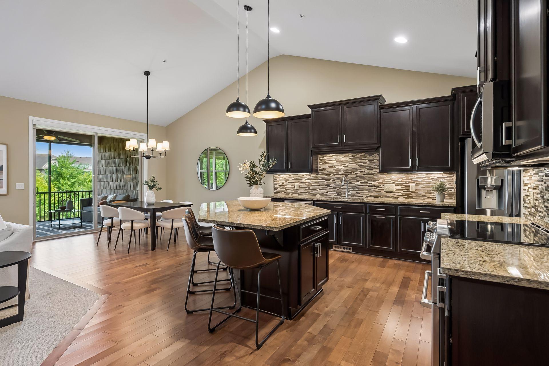 View of Residential at 10786 Lyndale Bluffs Trail, Bloomington MN 55420, Bloomington (4 of 41) - Mike Wilen | Minnesota Team Real Estate