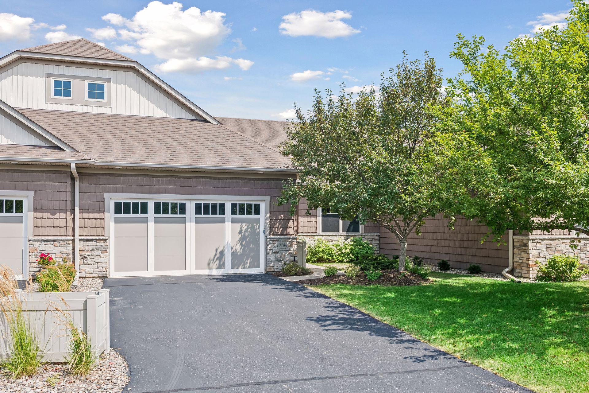View of Residential at 10786 Lyndale Bluffs Trail, Bloomington MN 55420, Bloomington (2 of 41) - Mike Wilen | Minnesota Team Real Estate