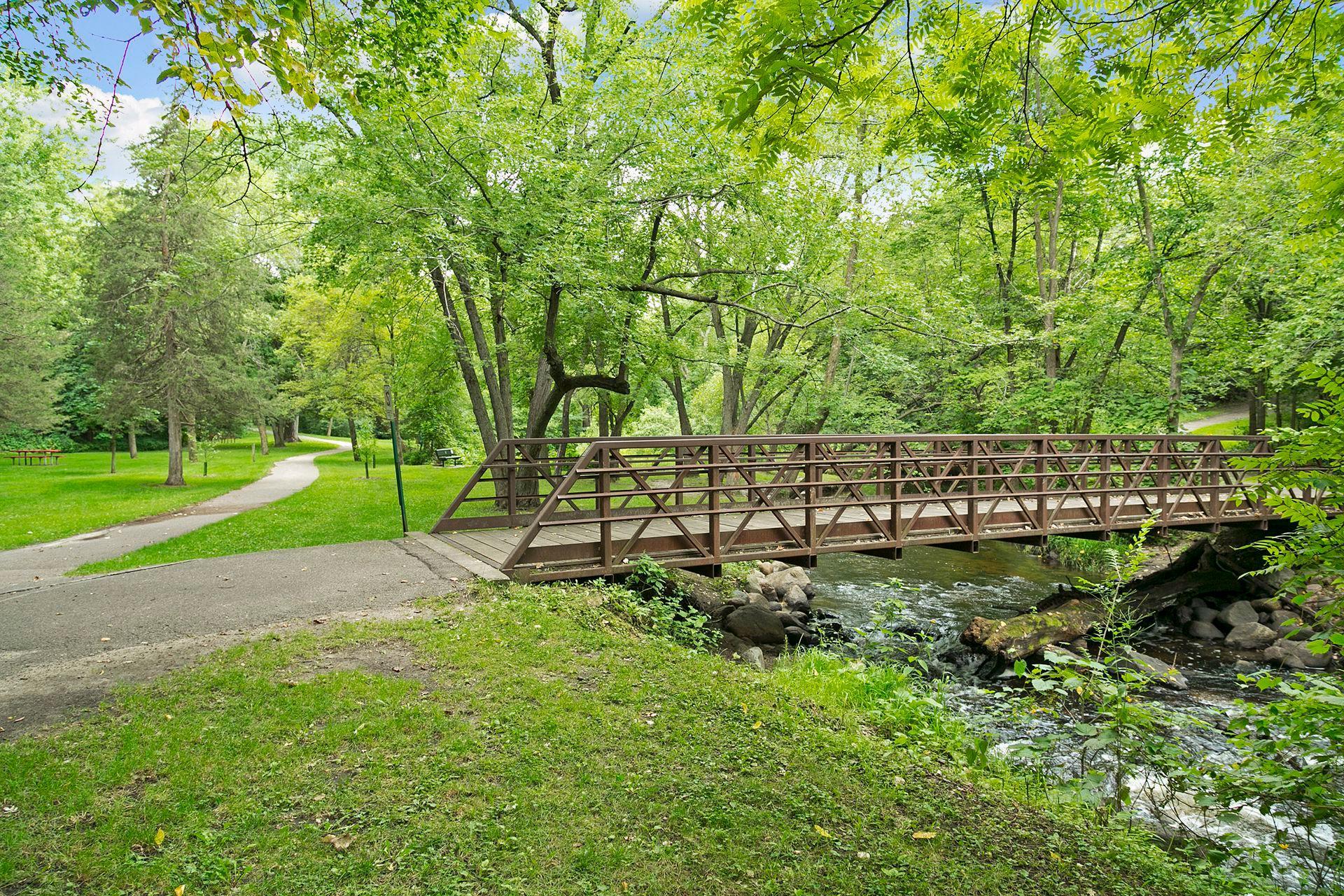 View of Residential at 10786 Lyndale Bluffs Trail, Bloomington MN 55420, Bloomington (40 of 41) - Mike Wilen | Minnesota Team Real Estate