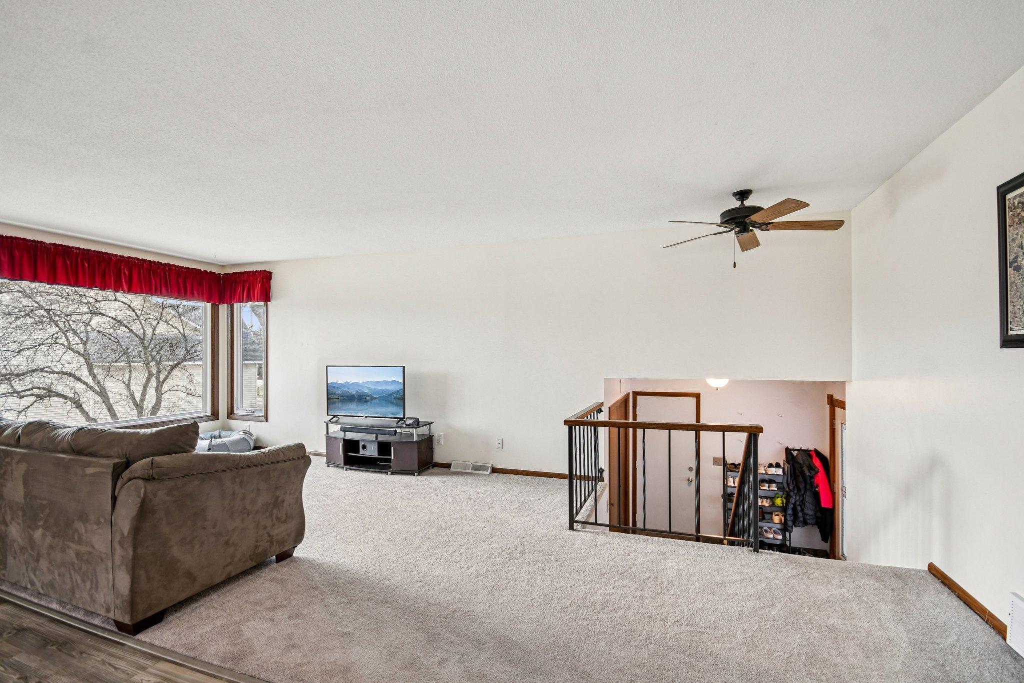 View of Residential at 3250 Williams Lane, Mound MN 55364, Mound (22 of 50) - Mike Wilen | Minnesota Team Real Estate
