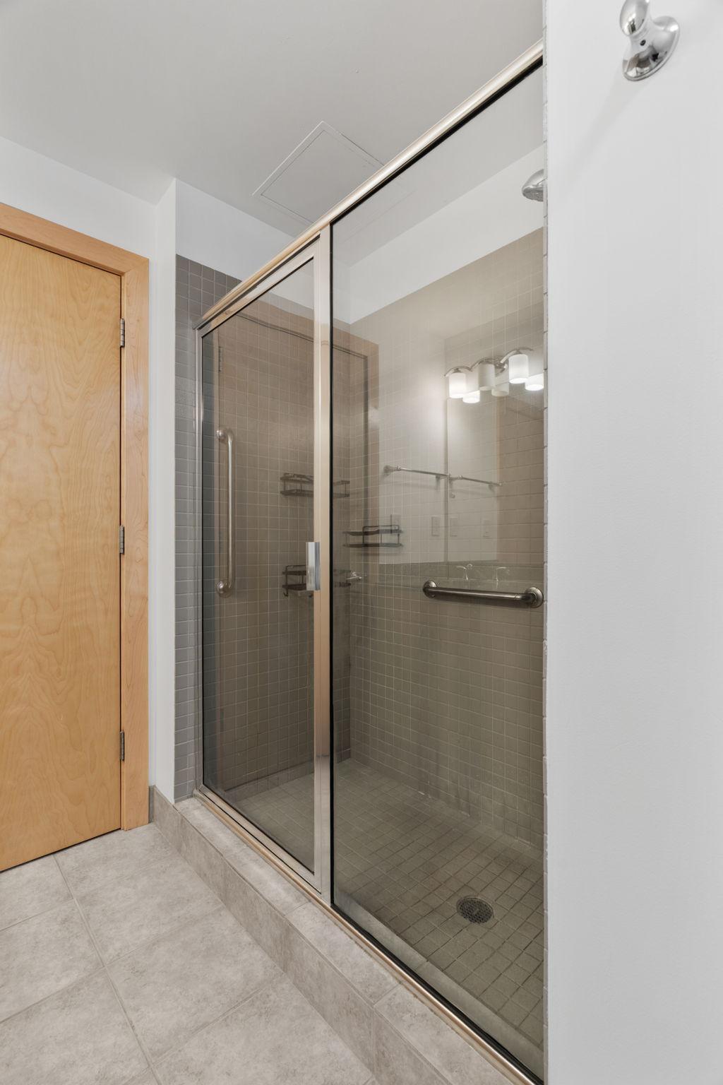View of Residential at 215 10th Avenue #230, Minneapolis MN 55415, Minneapolis (13 of 26) - Mike Wilen | Minnesota Team Real Estate