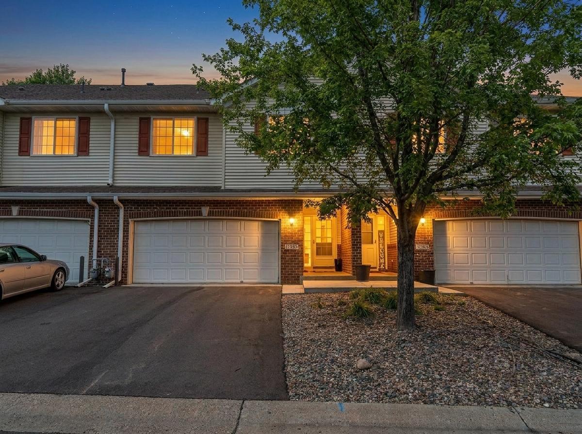 View of Residential at 15585 Cherry Path, Rosemount MN 55068, Rosemount (13 of 72) - Mike Wilen | Minnesota Team Real Estate