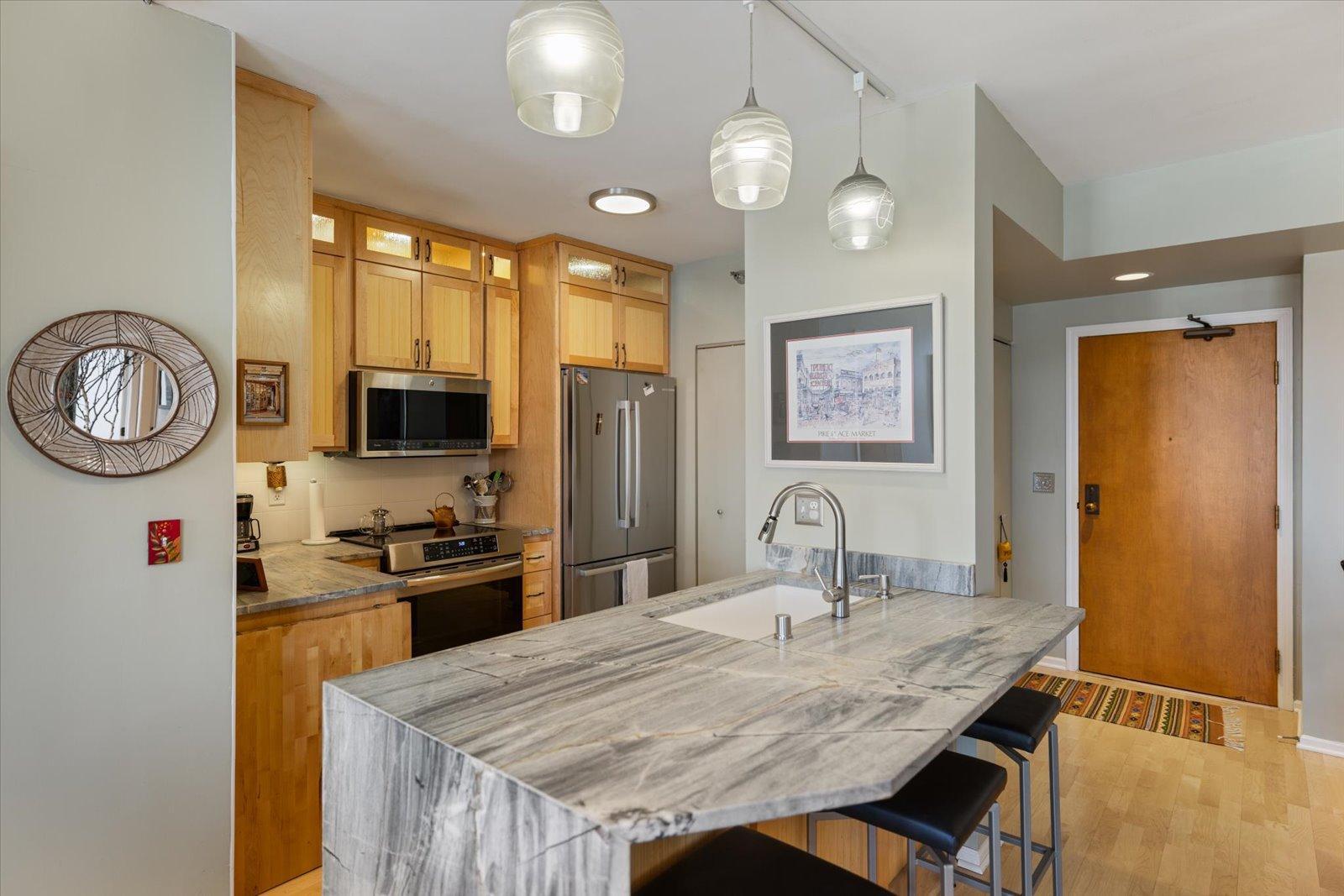 View of Residential at 401 1st Street #1823, Minneapolis MN 55401, Minneapolis - Mike Wilen | Minnesota Team Real Estate