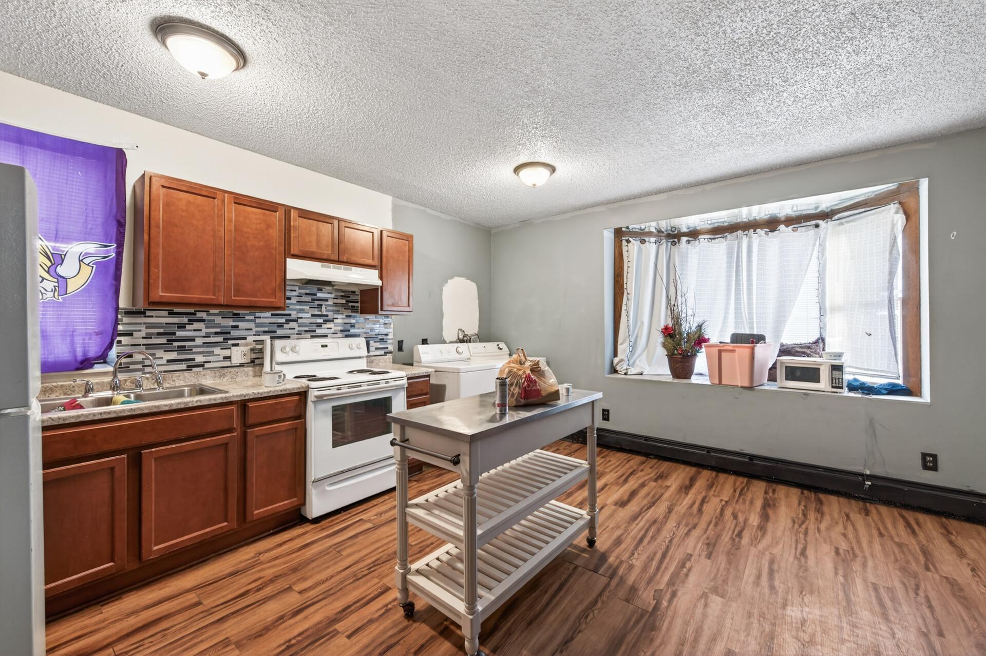 View of Residential Income at 88 Cook Avenue, Saint Paul MN 55117, Saint Paul (10 of 28) - Mike Wilen | Minnesota Team Real Estate